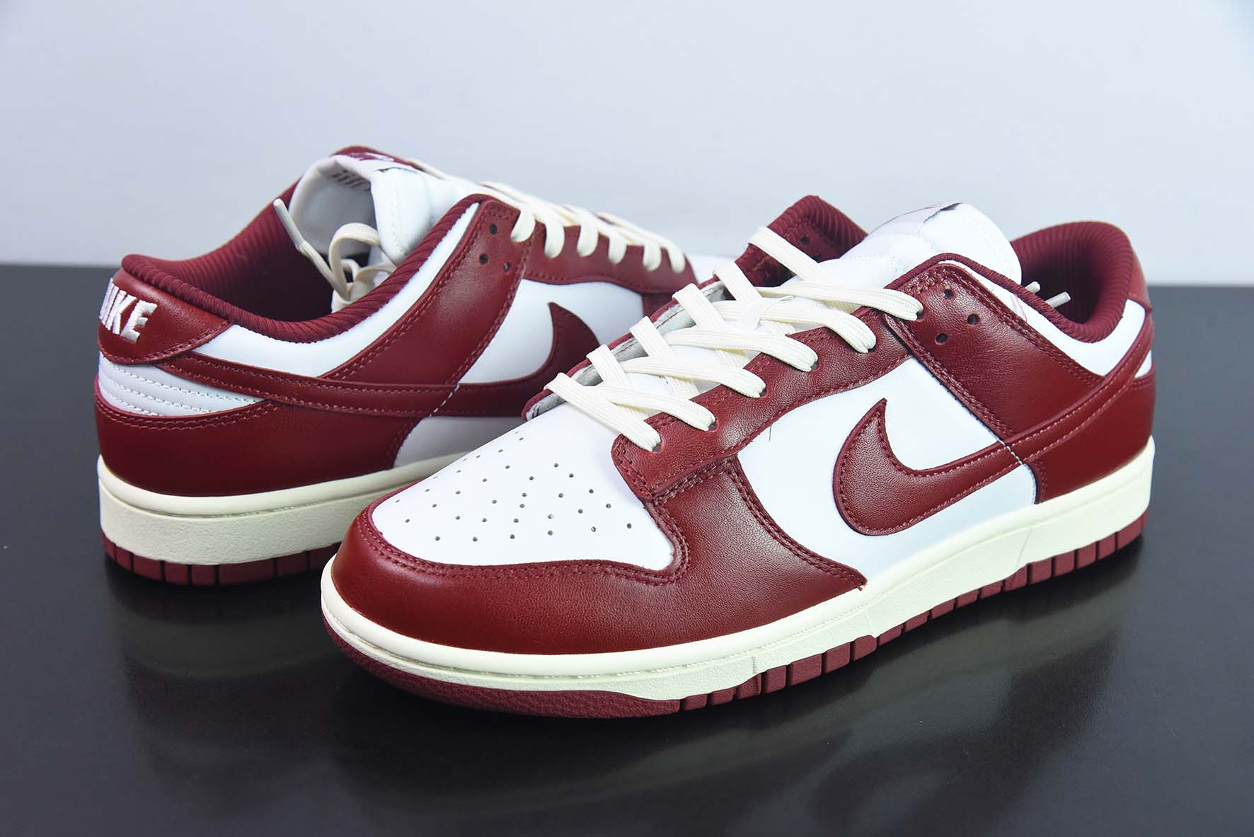 Nike Dunk Low 红白色 酒红低帮PRM 复古休闲运动板鞋货号:FJ4555-100