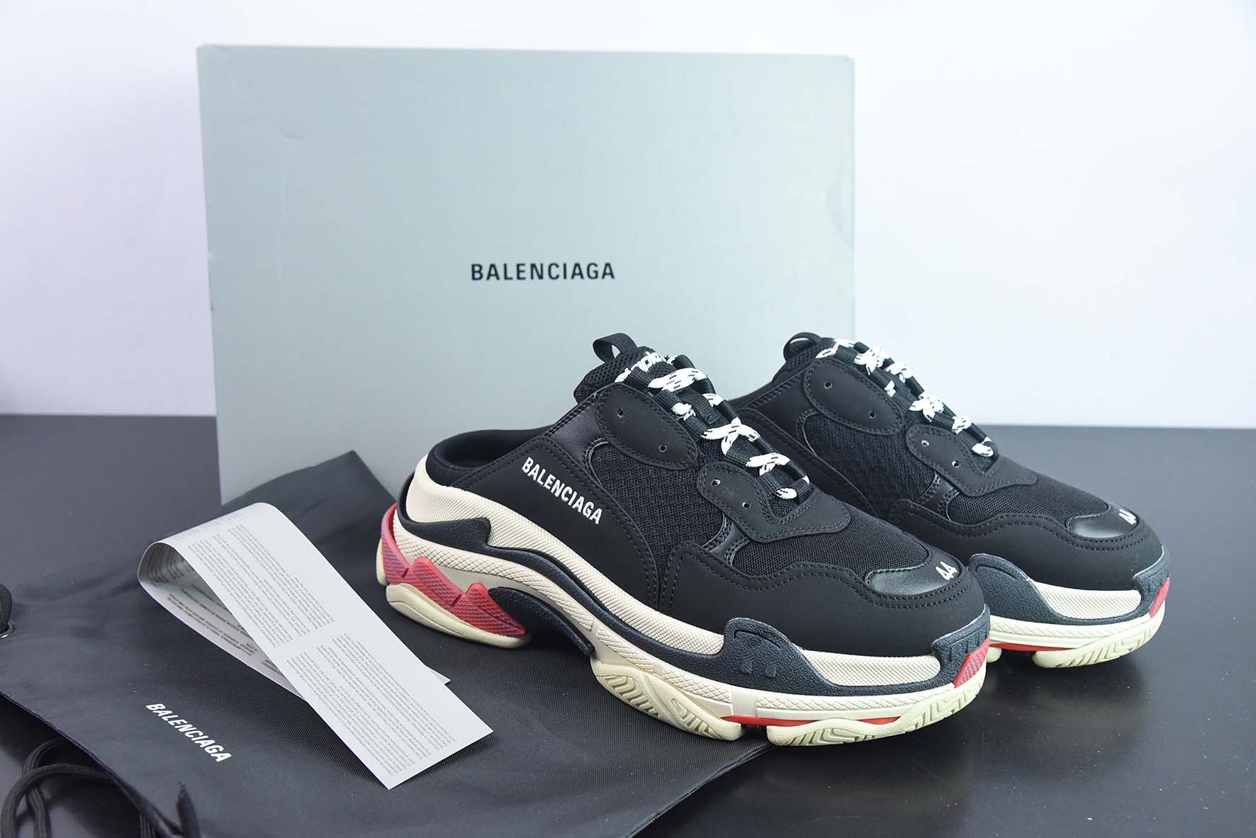 Balenciaga巴黎世家 Triple S织物 标识刺绣 时尚凉拖 男款 巴黎世家半拖鞋黑红