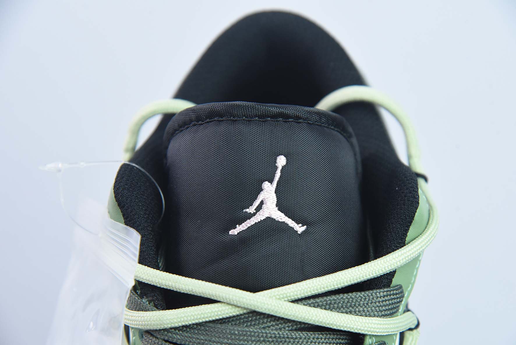 Air Jordan AJ1 Low 乔丹一代双绑绳低帮经典复古运动篮球鞋 553558-062