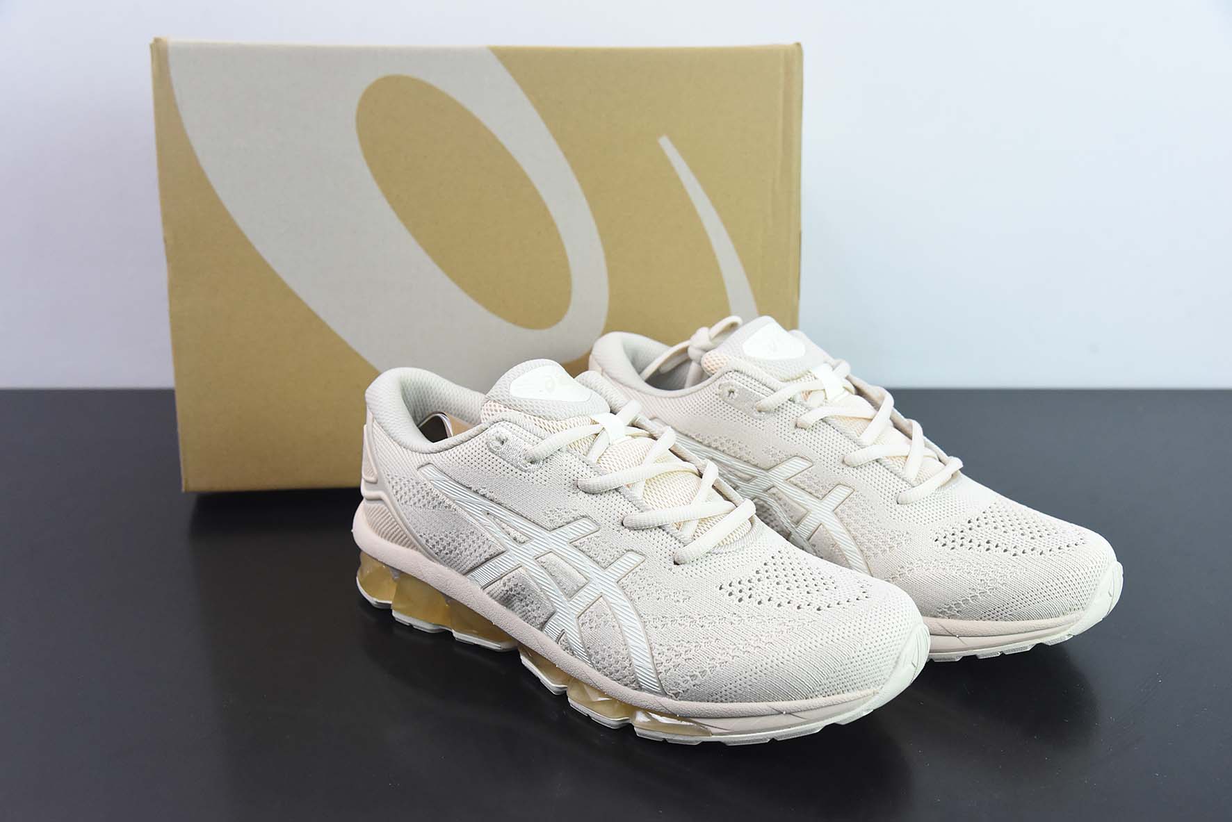 Asics Gel-Quantum 360 VII 亚瑟士运动透气专业跑鞋 货号：1201A747-101