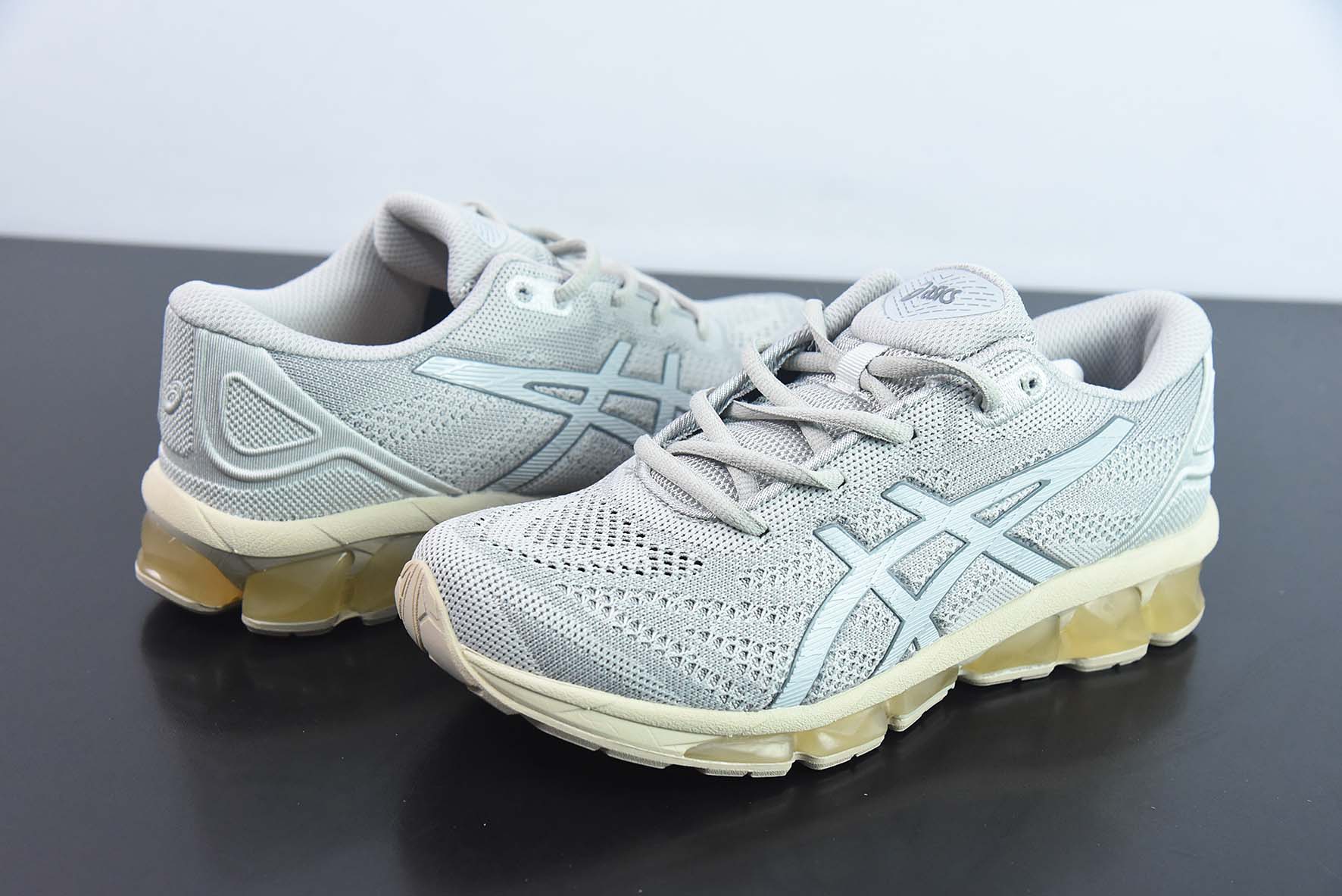 Asics Gel-Quantum 360 VII 亚瑟士运动透气专业跑鞋 货号：1201A747-021