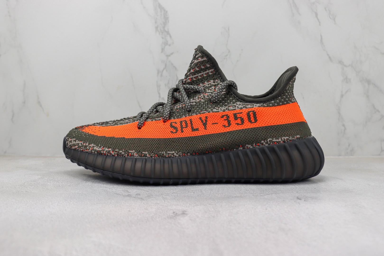 椰子 350 V2 灰橙 天使运动鞋 货号:HQ7045 AD Yeezy