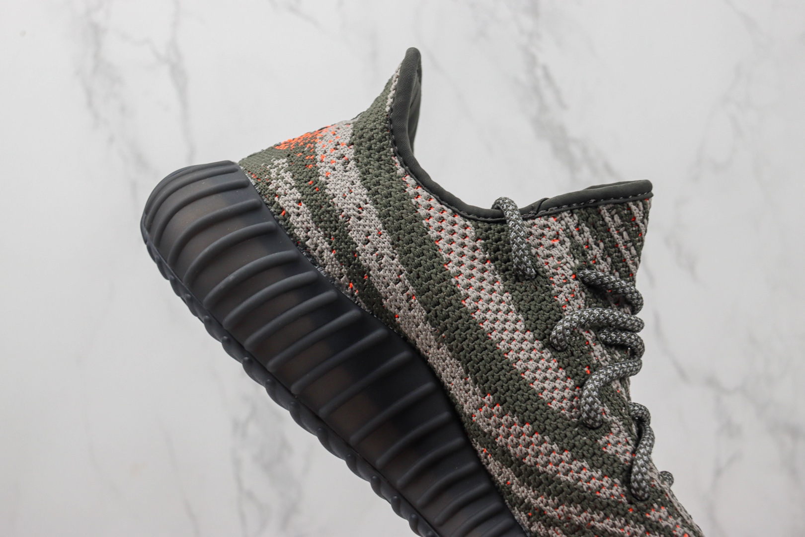 椰子 350 V2 灰橙 天使运动鞋 货号:HQ7045 AD Yeezy