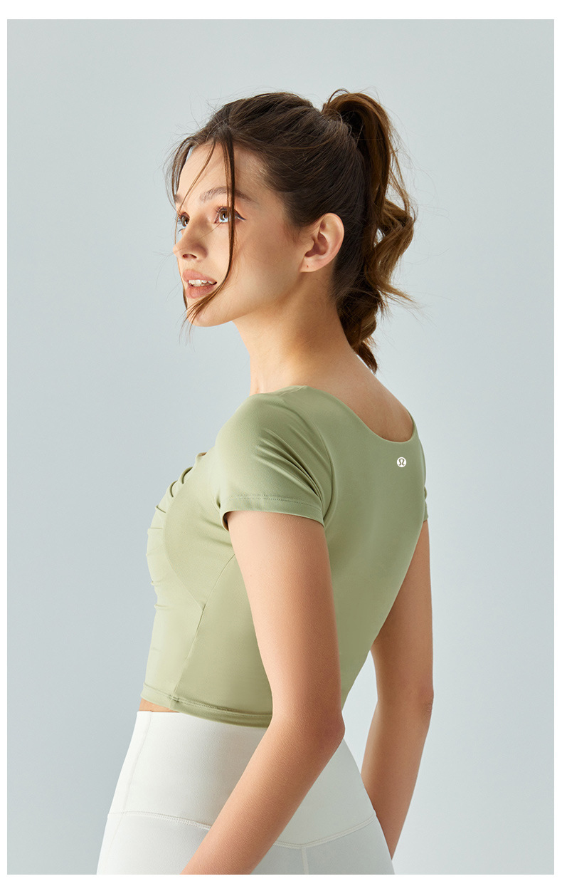 Lululemon t-shirt studio lavender yoga