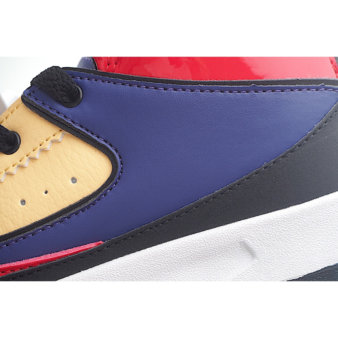 图片[9]-AJ 2代中帮系带复古童鞋 你的孩子会摇滚经典的吧! AJ2 于1986 年首次亮相，是其著名前身的酷炫弟弟一-标志性AJ1的更时尚、更简约的版本。鞋面采用舒适材质，提升上脚体验。鞋身延续了经典款式设计，并加强了鞋面的包裹和支撑性能。鞋底精心打造的防滑底纹，抓地稳固。 尺码：24-37.5-选品中心