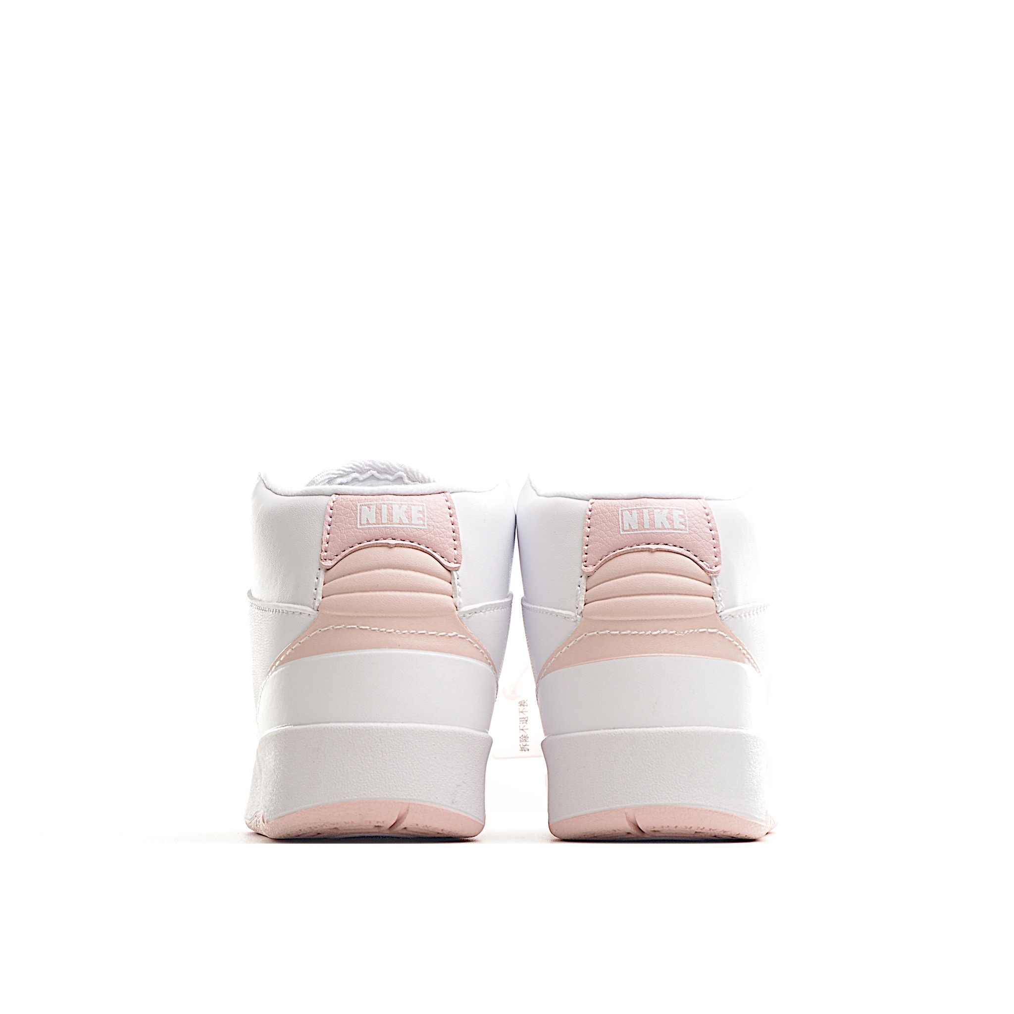 图片[5]-AJ 2代中帮系带复古童鞋 你的孩子会摇滚经典的吧! AJ2 于1986 年首次亮相，是其著名前身的酷炫弟弟一-标志性AJ1的更时尚、更简约的版本。鞋面采用舒适材质，提升上脚体验。鞋身延续了经典款式设计，并加强了鞋面的包裹和支撑性能。鞋底精心打造的防滑底纹，抓地稳固。 尺码：24-37.5-选品中心