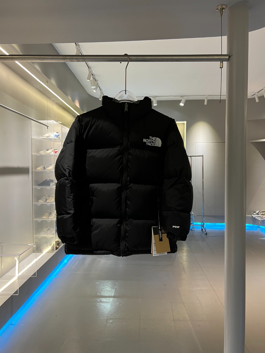 【黑色·原版品质】 ｜北面 1996Nuptse儿童款/亲子羽绒服 The North Face”的字面含义为山的最寒冷