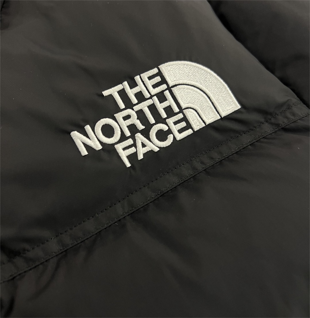 【黑色·原版品质】 ｜北面 1996Nuptse儿童款/亲子羽绒服 The North Face”的字面含义为山的最寒冷