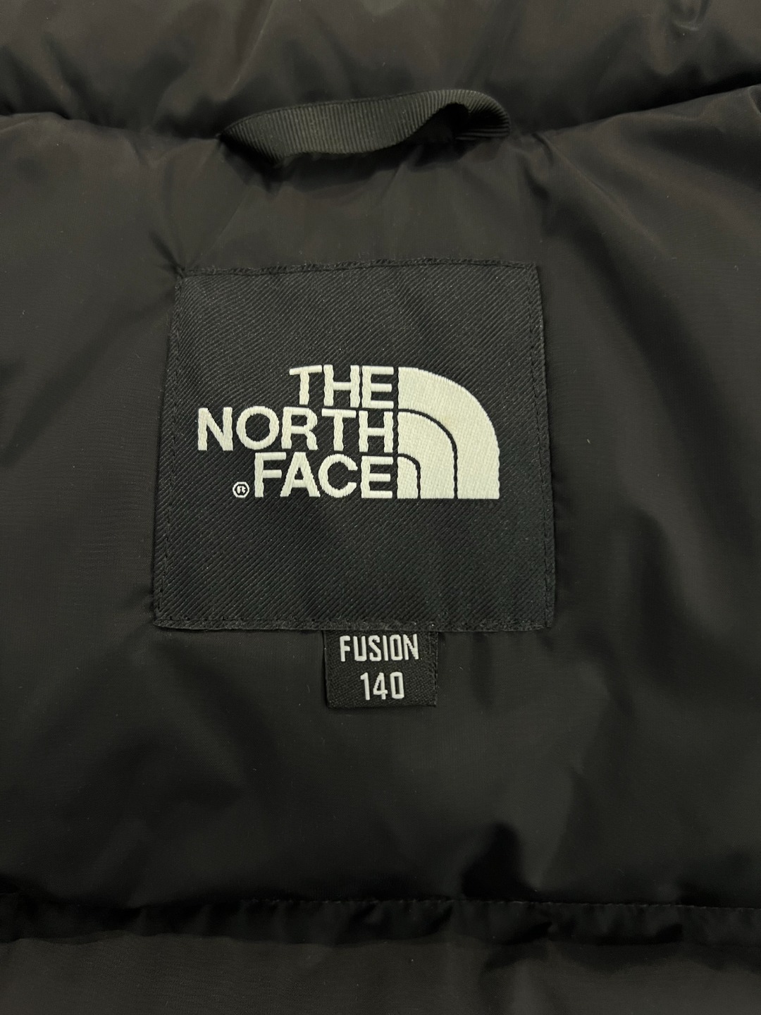 【黑色·原版品质】 ｜北面 1996Nuptse儿童款/亲子羽绒服 The North Face”的字面含义为山的最寒冷