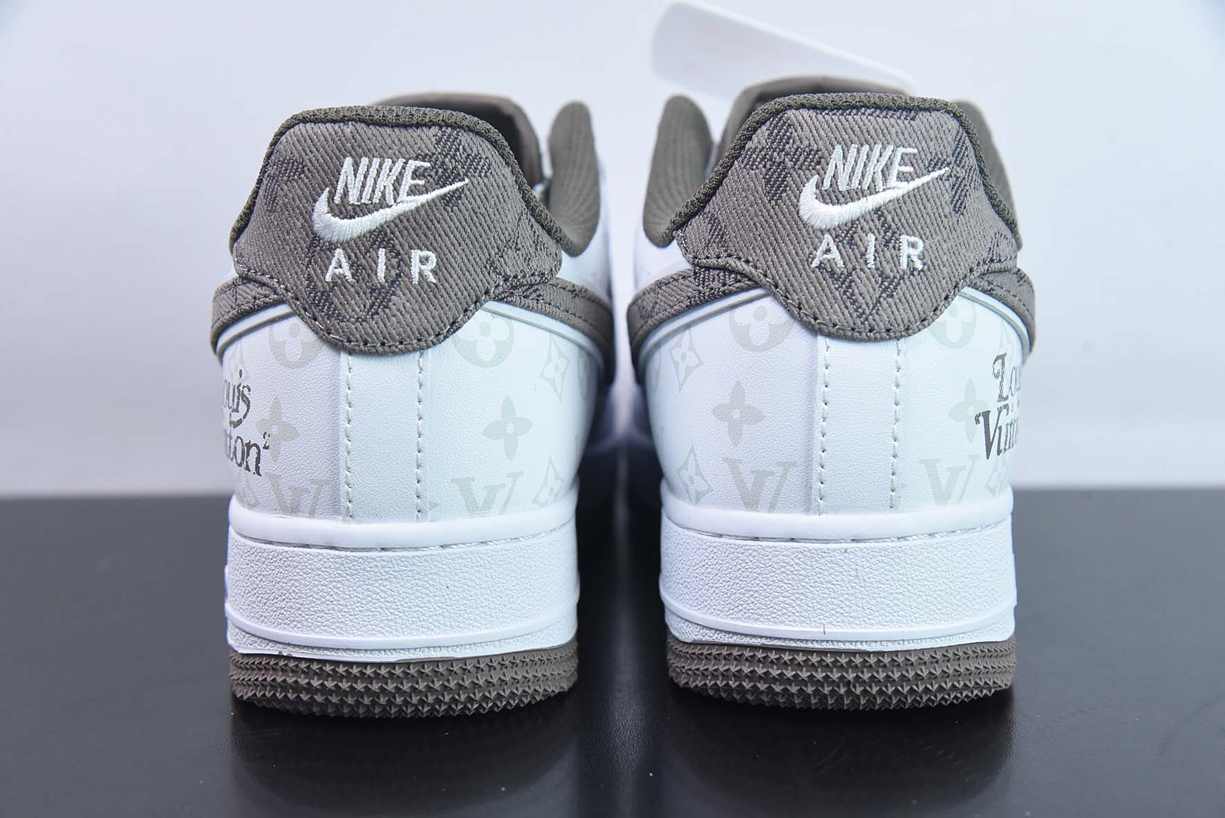 NIke Air Force 1 '07 Low “LV联名暗夜精灵--深灰牛仔”空军一号 低帮 货号:CV0670-300