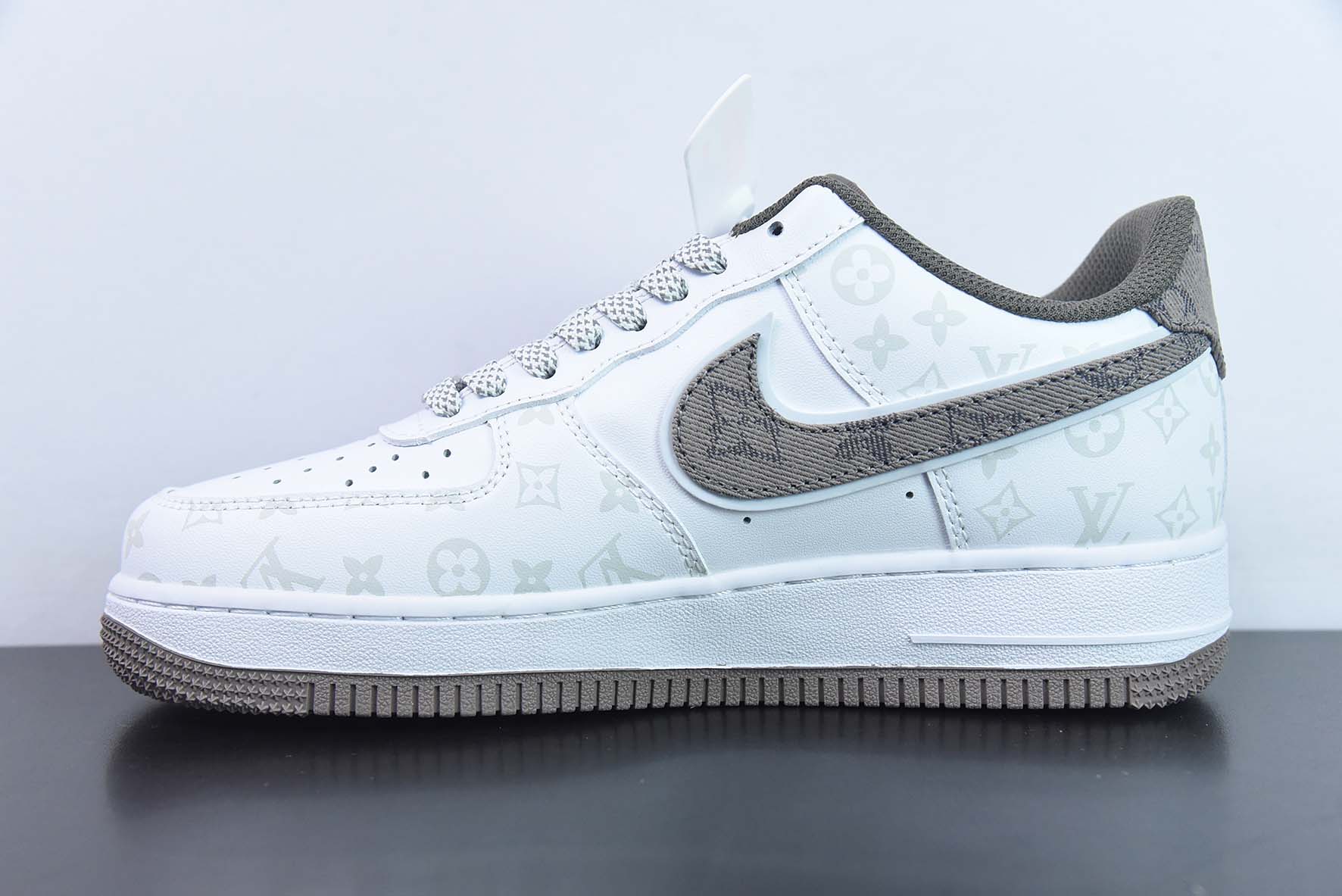 NIke Air Force 1 '07 Low “LV联名暗夜精灵--深灰牛仔”空军一号 低帮 货号:CV0670-300