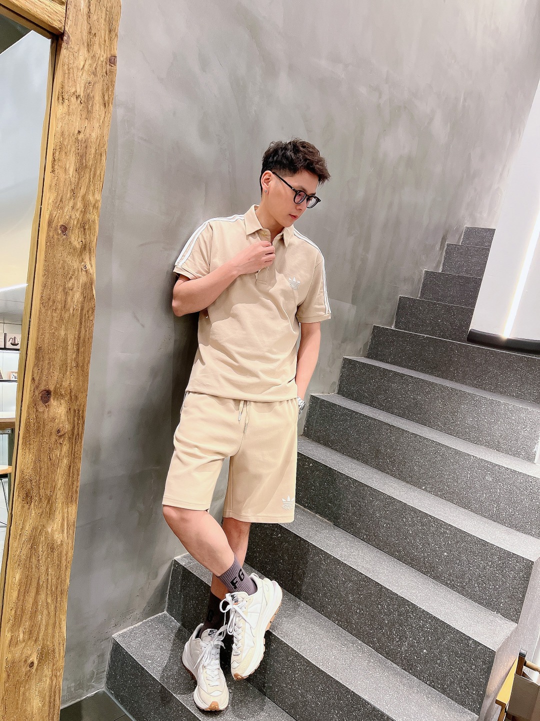 Upper body collection picture Gucci x Adidas Co-Branded 23ss Webbing Collar Piq