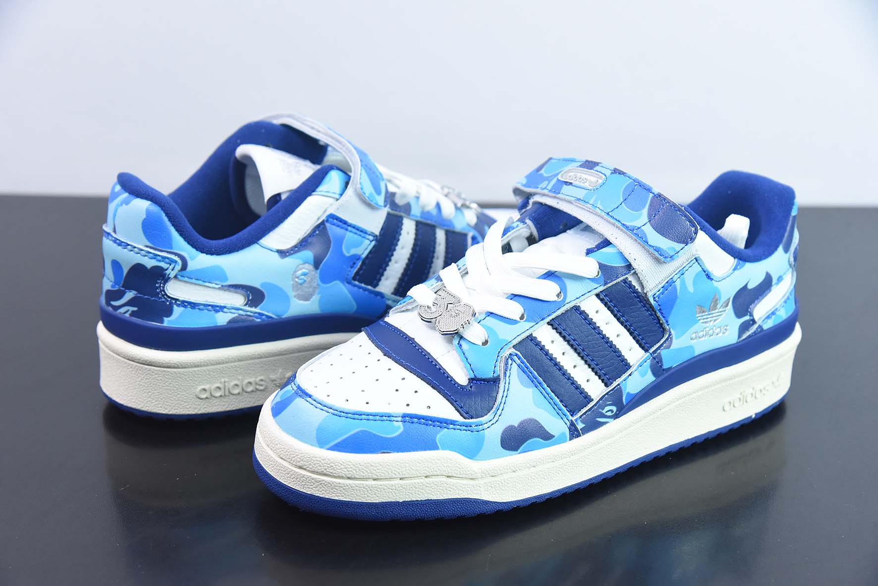 Bape x AD Forum 84 Low OG 低帮百搭潮流休闲运动板鞋 货号：ID4772