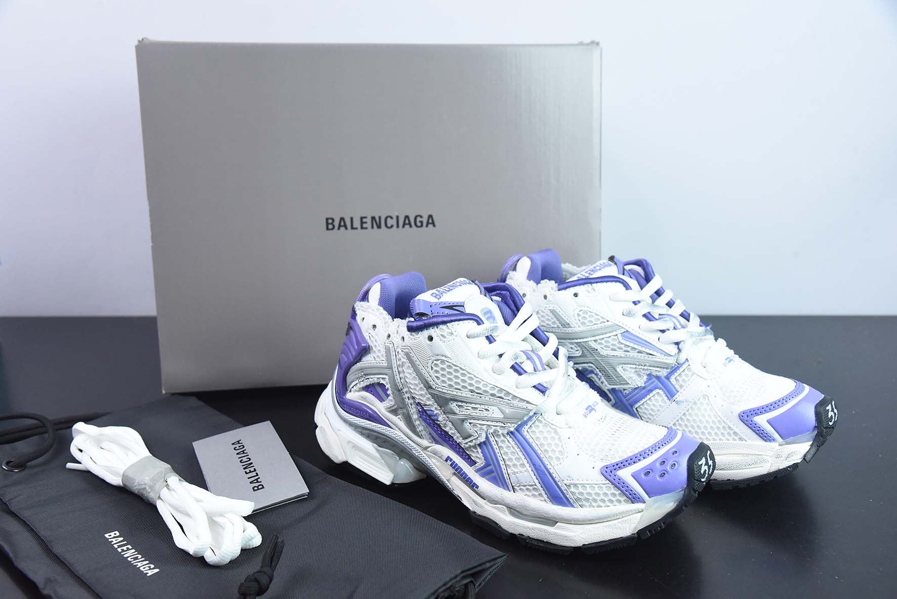Balenciaga/巴黎世家 7.0系列复古老爹鞋/碳灰 深灰2023最新款