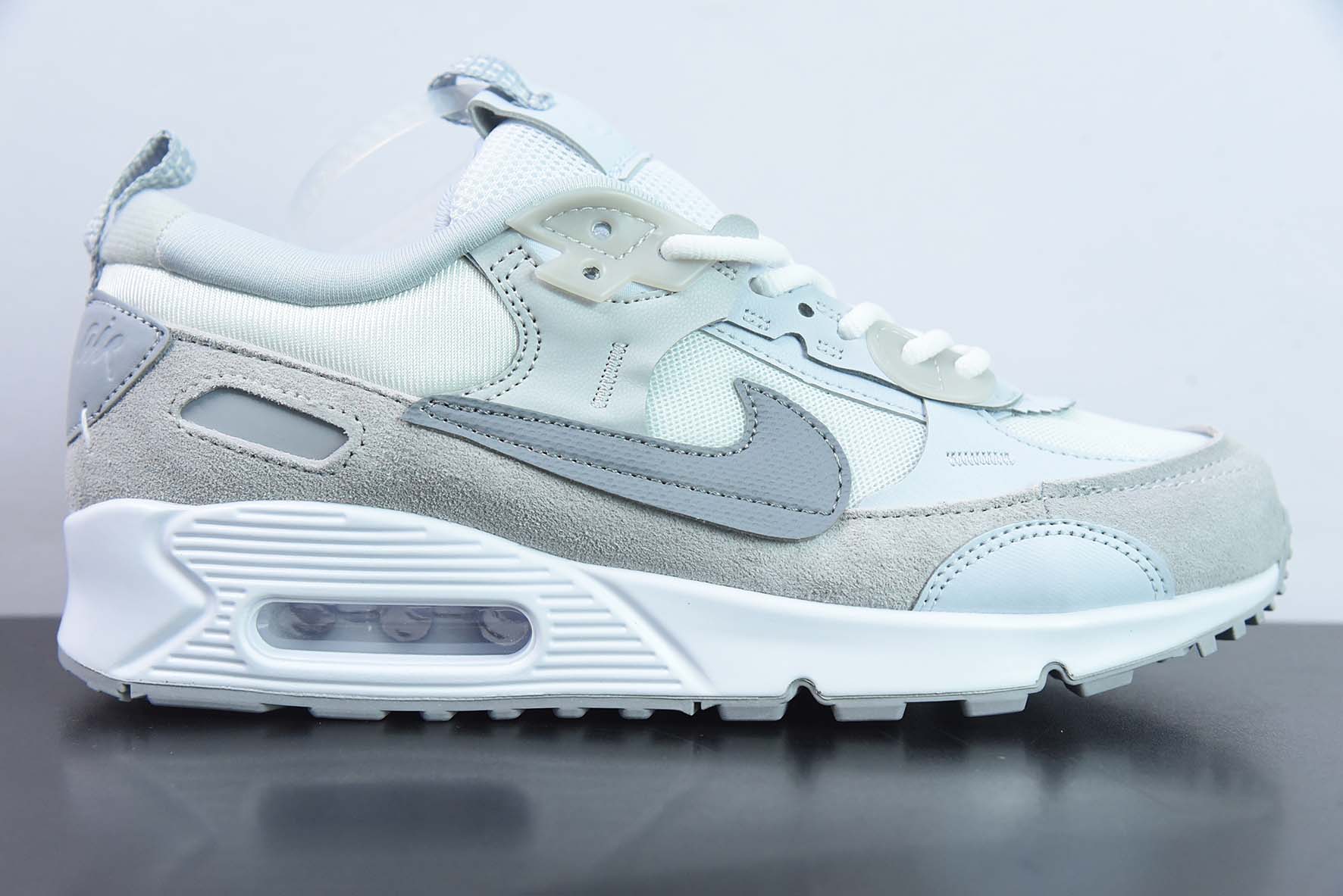 NK Air Max 90 Futura 解构版低帮复古百搭气垫休闲运动慢跑鞋 货号:DM9922-103