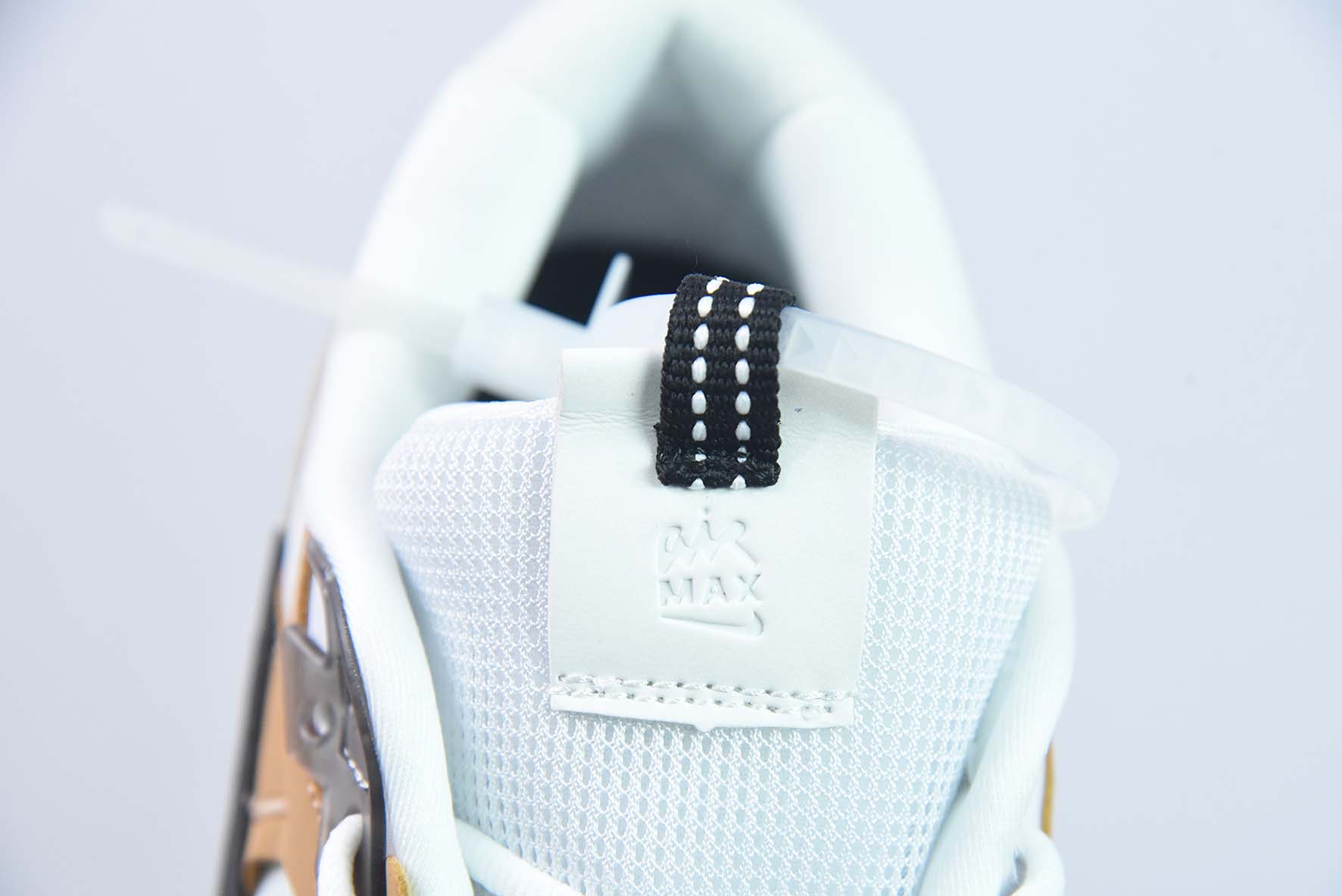 NK Air Max 90 Futura 解构版低帮复古百搭气垫休闲运动慢跑鞋 货号:DM9922 002