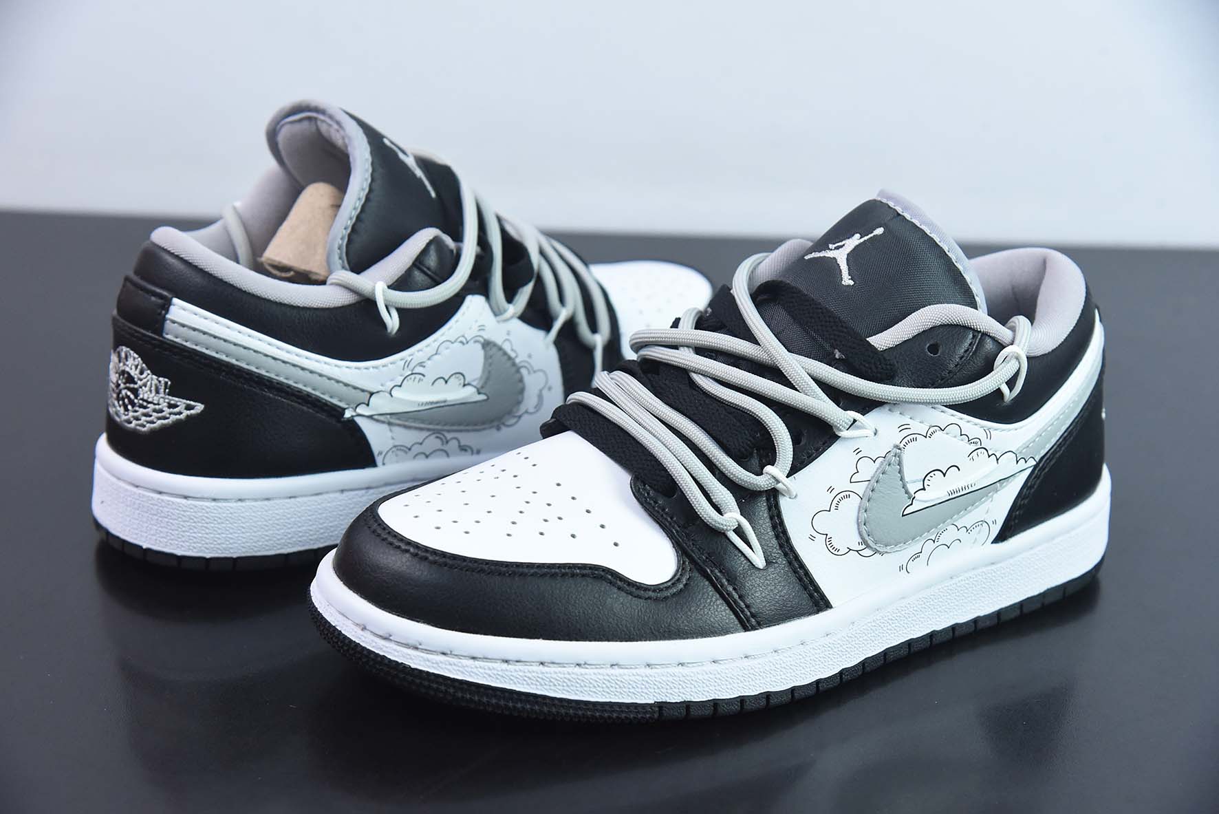 Air Jordan 1 Low 乔1绑带低帮运动板鞋 货号:553560-040