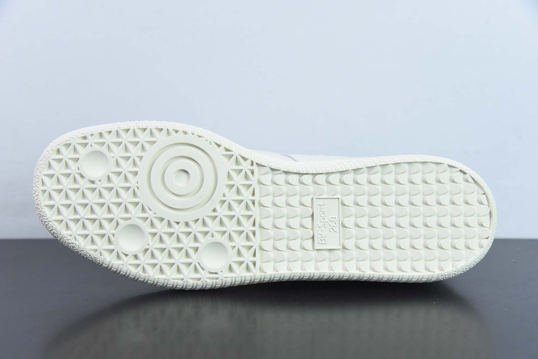 Adidas Originals BW Army 德训系列绅士军用训练风百搭休闲运动板鞋 货号:HP5516