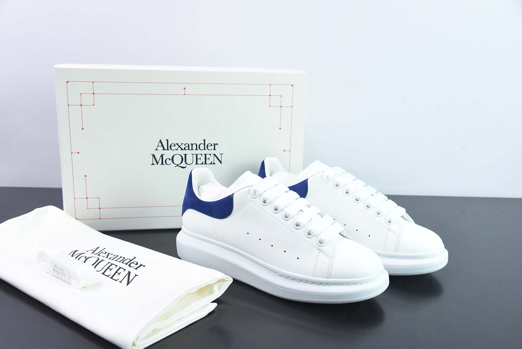 Alexander McQueen 亚历山大麦昆 深蓝低帮运动鞋