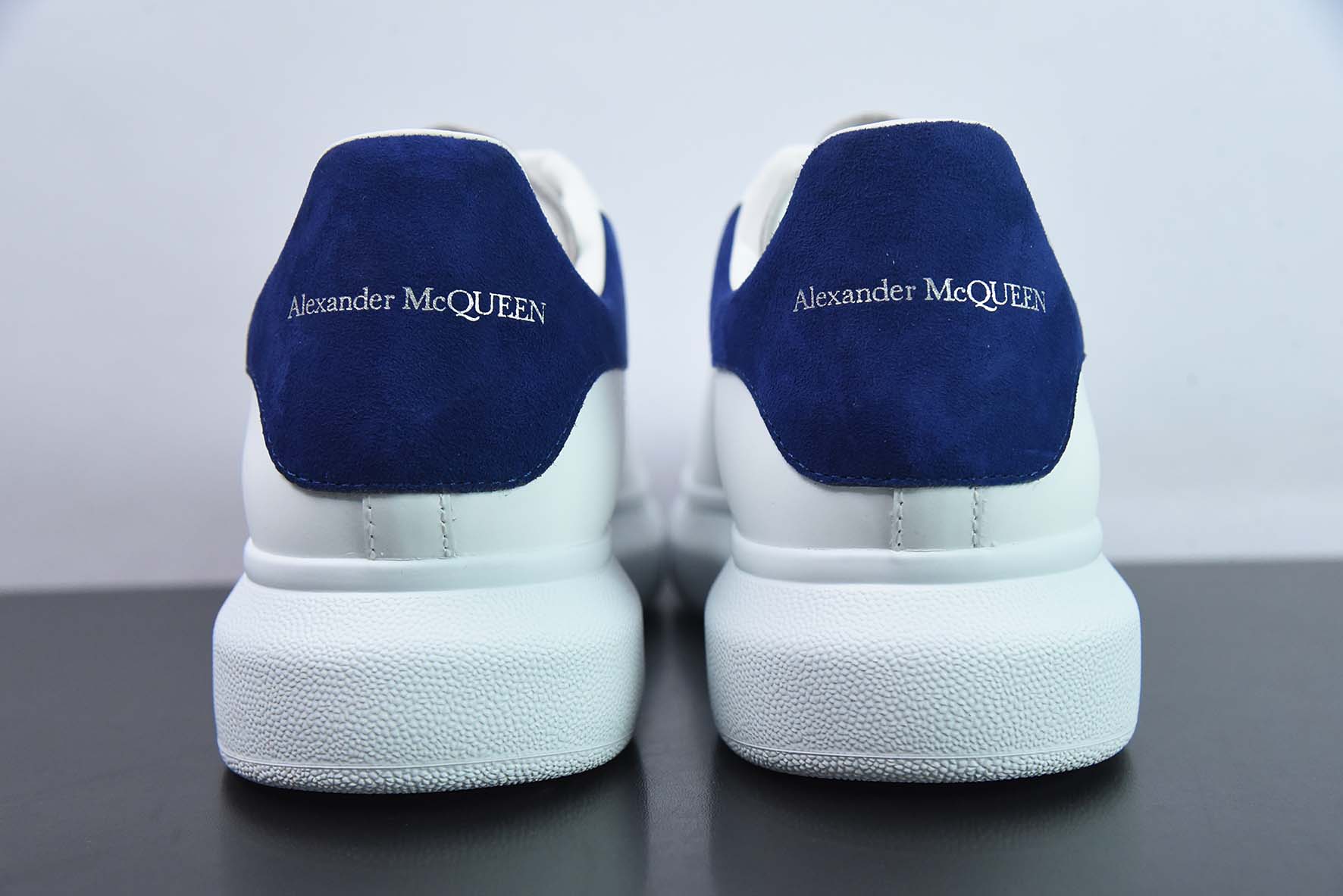 Alexander McQueen 亚历山大麦昆 深蓝低帮运动鞋
