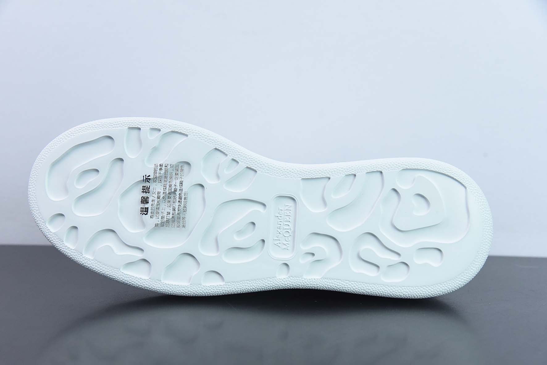 Alexander McQueen 亚历山大麦昆 3M白低帮运动鞋