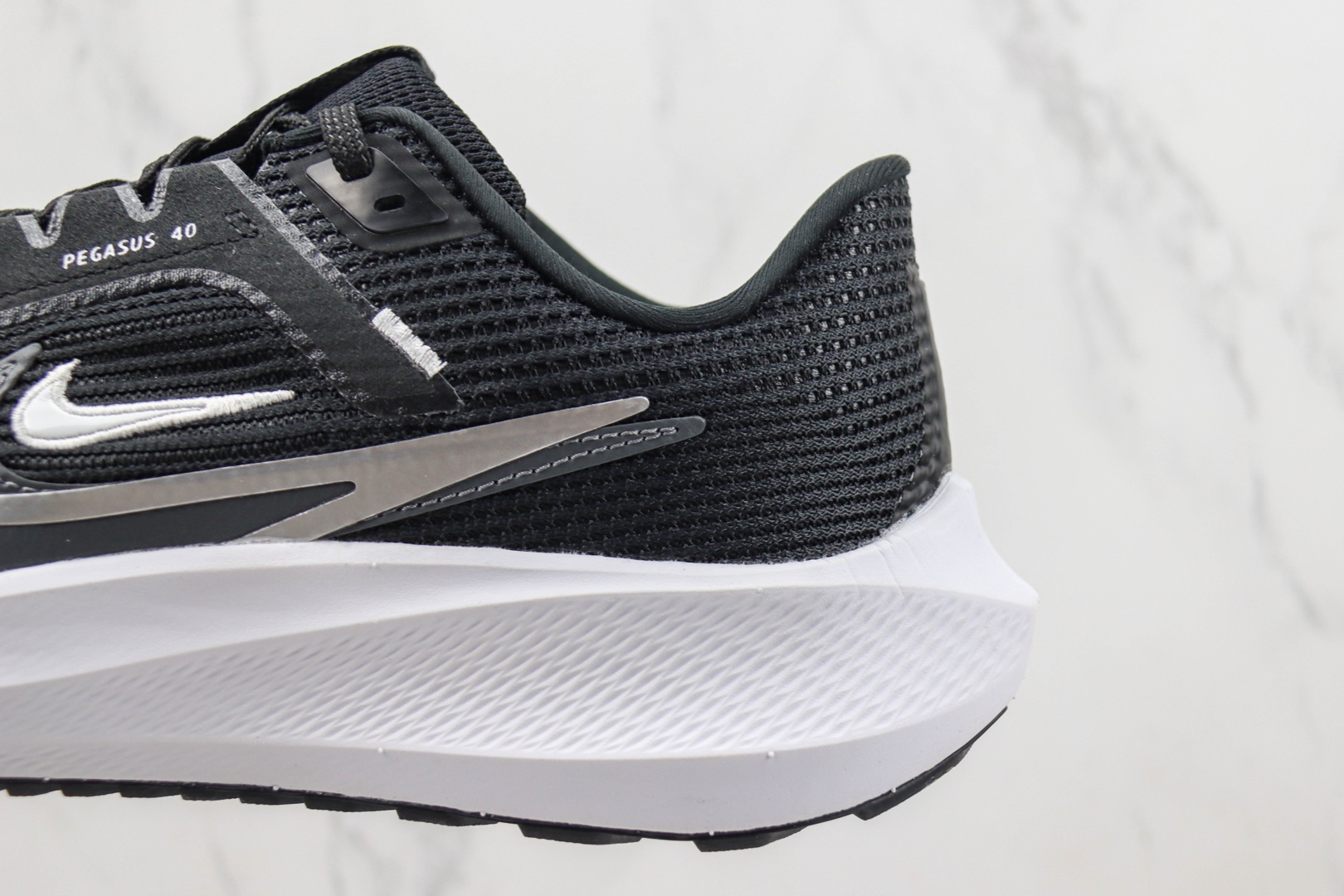 Nike Air Zoom Pegasus 40 Black/White Running Shoes FB7179-001 8 o 1h41h0g711qmulrf169tep427f17
