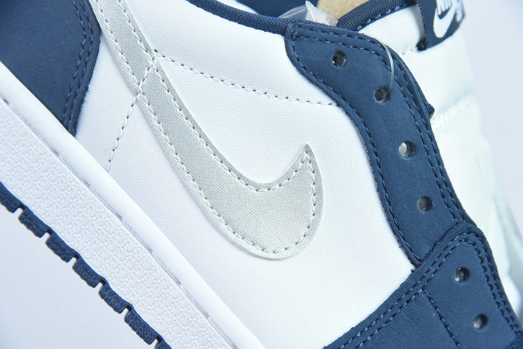 NK SB x Air Jordan 1 Low AJ1乔1联名 低帮休闲运动板鞋 货号：CJ7891-400