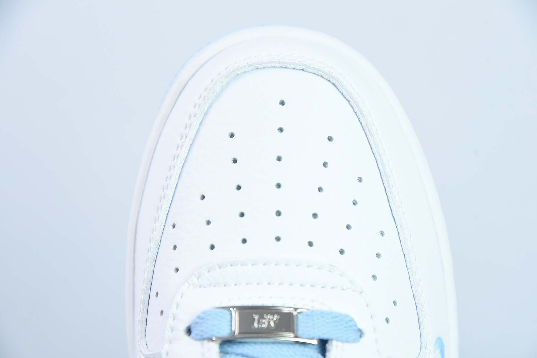 Nike Air Force 1 '07 Low"White/UNC"空军一号低帮“联名白大学蓝小钩”KT1659-002