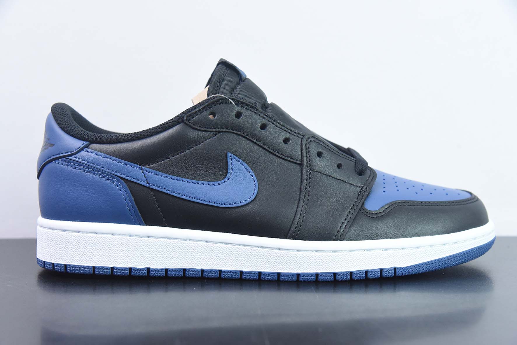 Air Jordan 1 Retro Low AJ1乔1 低帮 黑蓝 货号：CZ0775-041