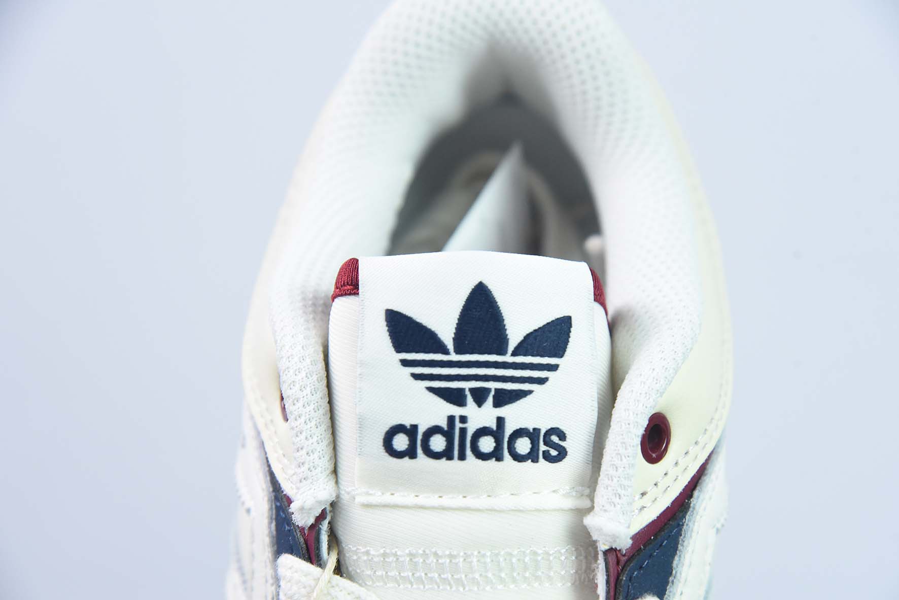 Ad Originals Drop Step XL Low 三叶草新款篮球风校园休闲运动板鞋货号:GW9728