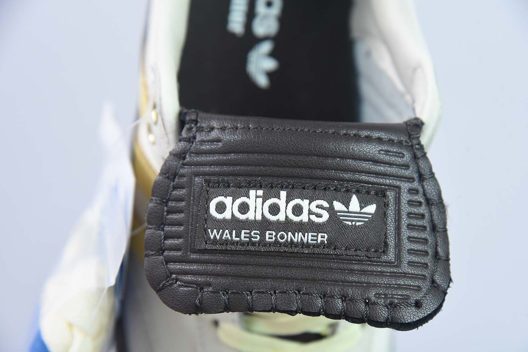 Adidas三叶草 SAMBA  低帮德训板鞋/灰棕 大鞋舌