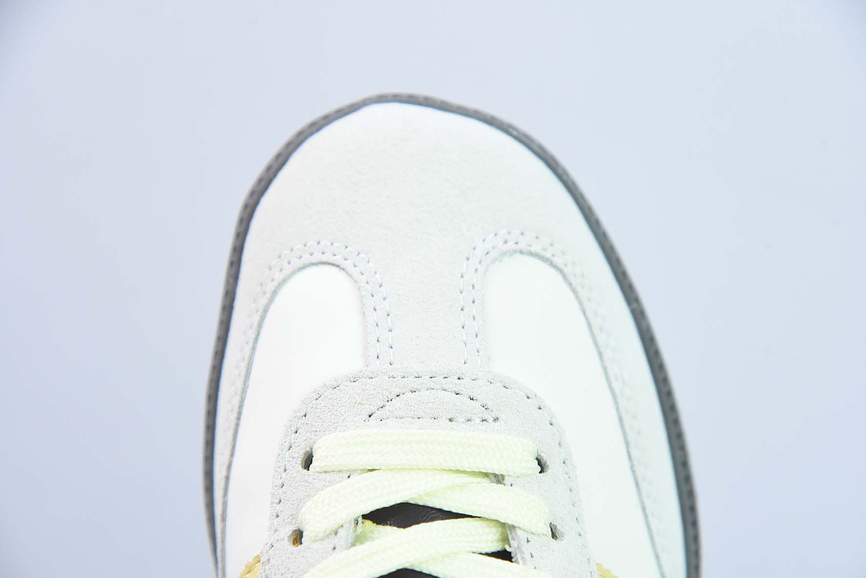 Adidas三叶草 SAMBA  低帮德训板鞋/灰棕 大鞋舌