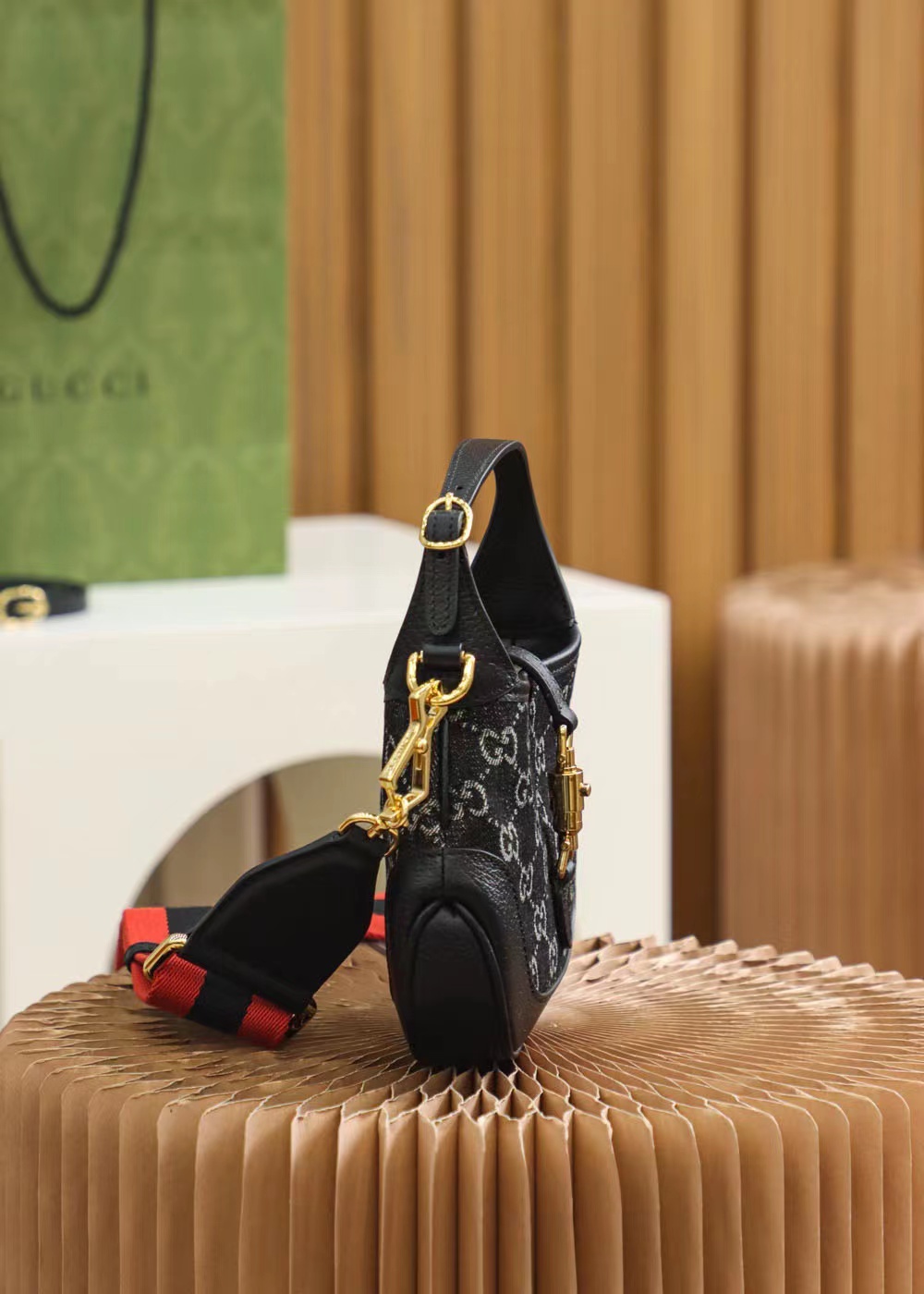 Gucci Bag Collection crafted with premium materials and signature design 4