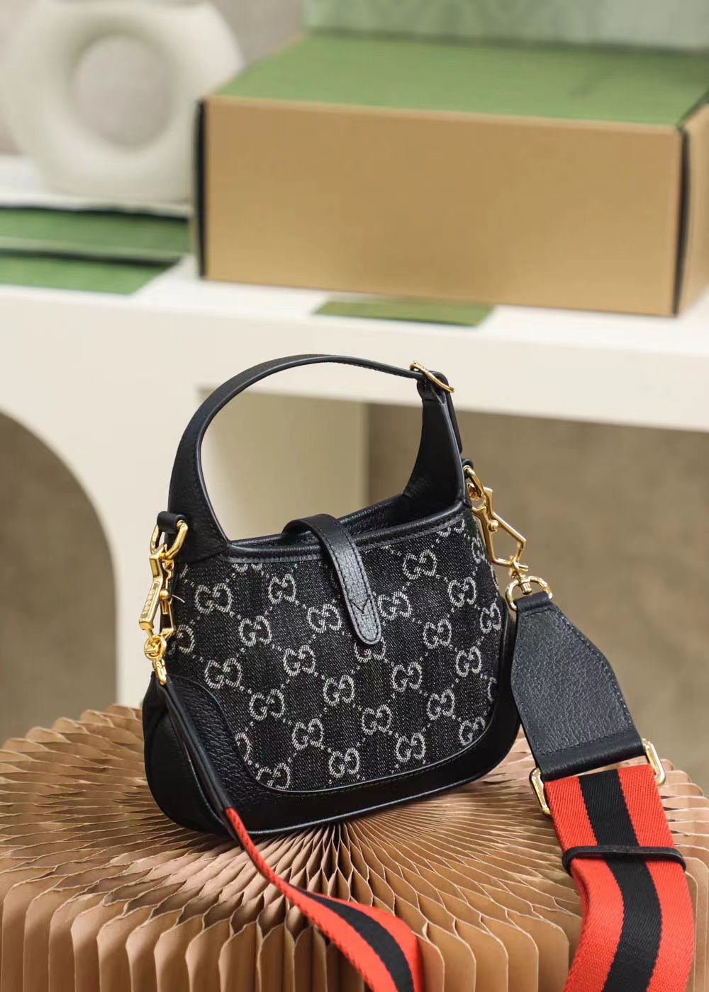 Gucci Bag Collection crafted with premium materials and signature design 5