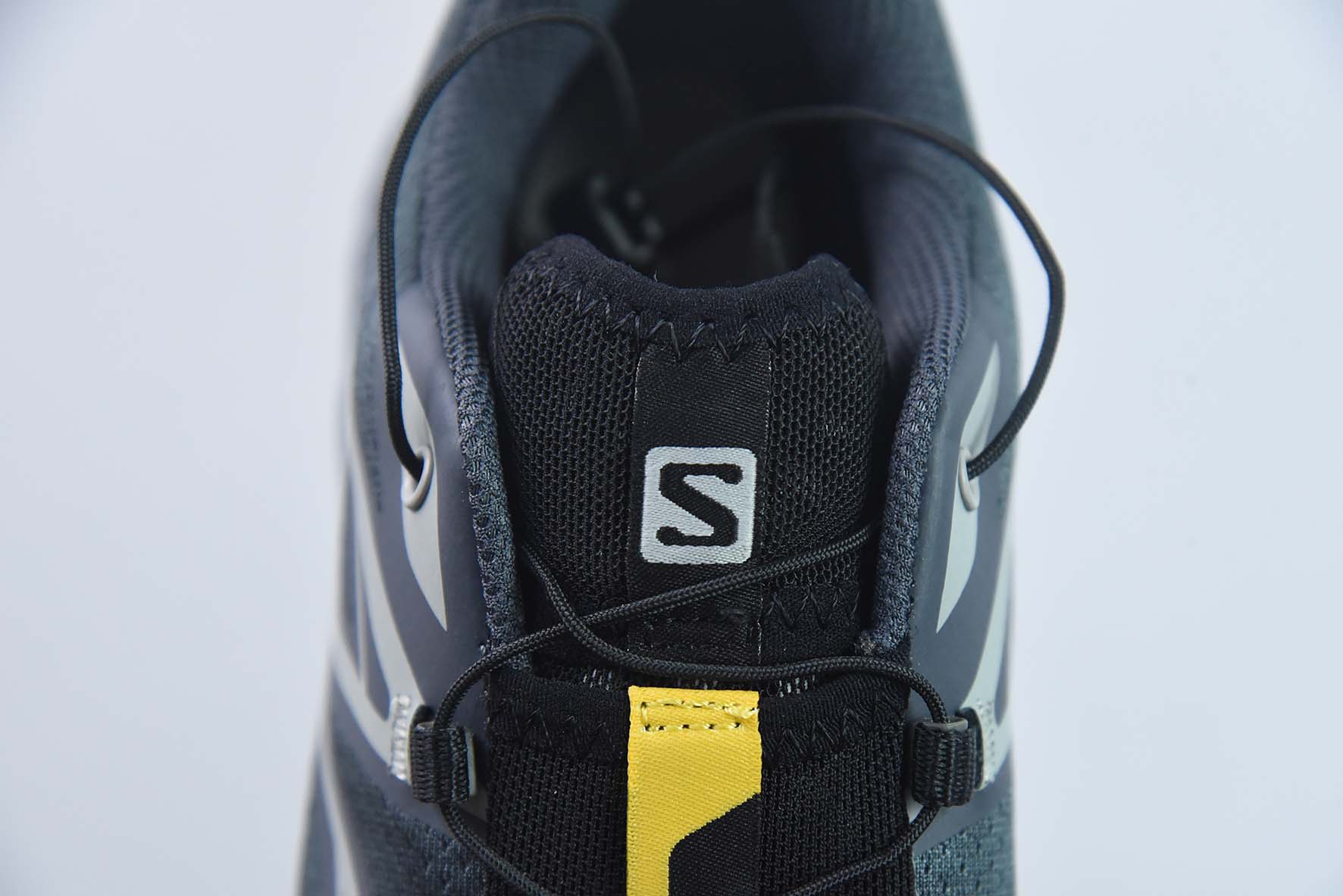 Salomon 萨洛蒙 XT-6 复古机能潮流休闲跑鞋 473818