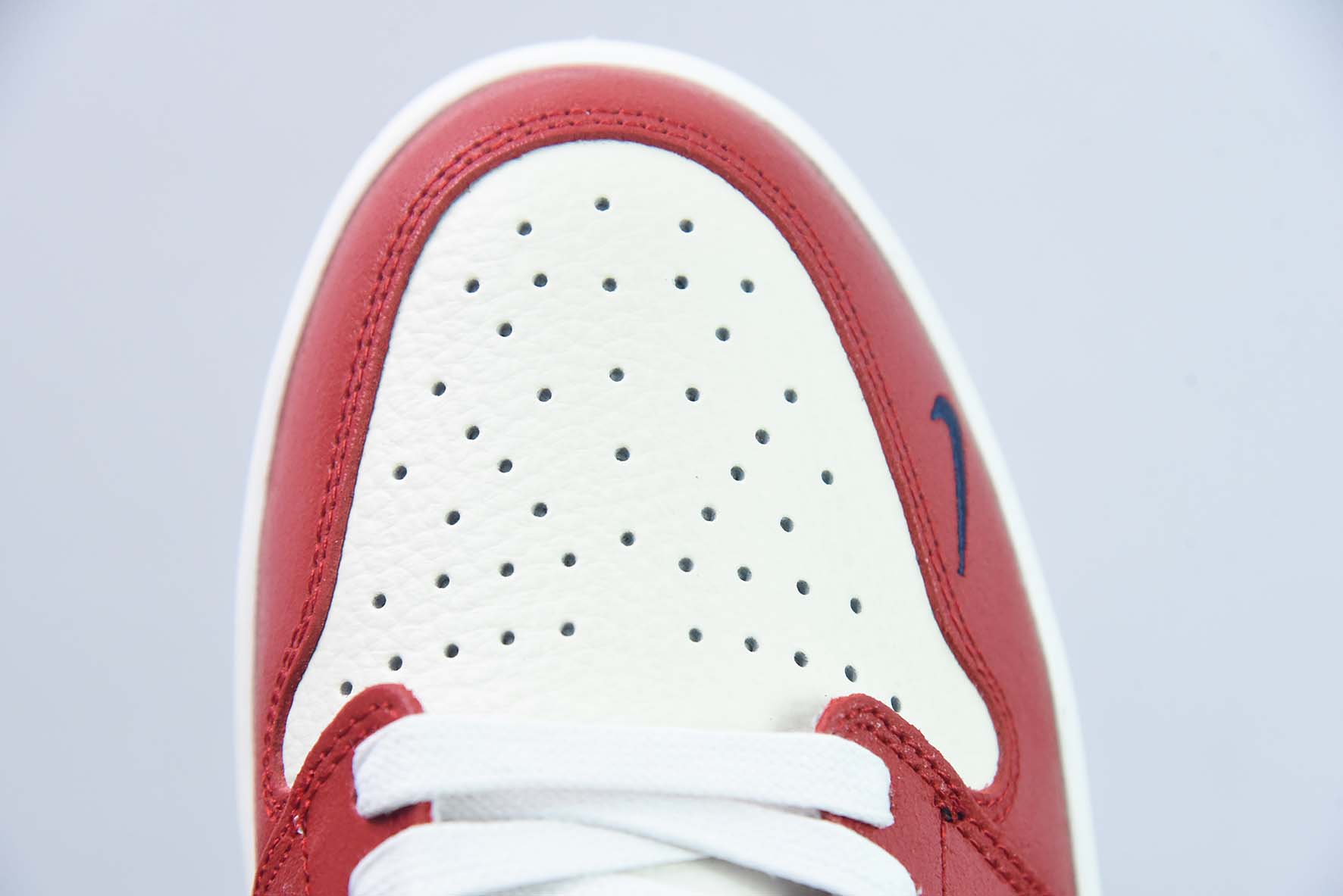 Air Jordan 1 Low OG Bleached Coral 低帮复古运动鞋货号:CZ0790-100