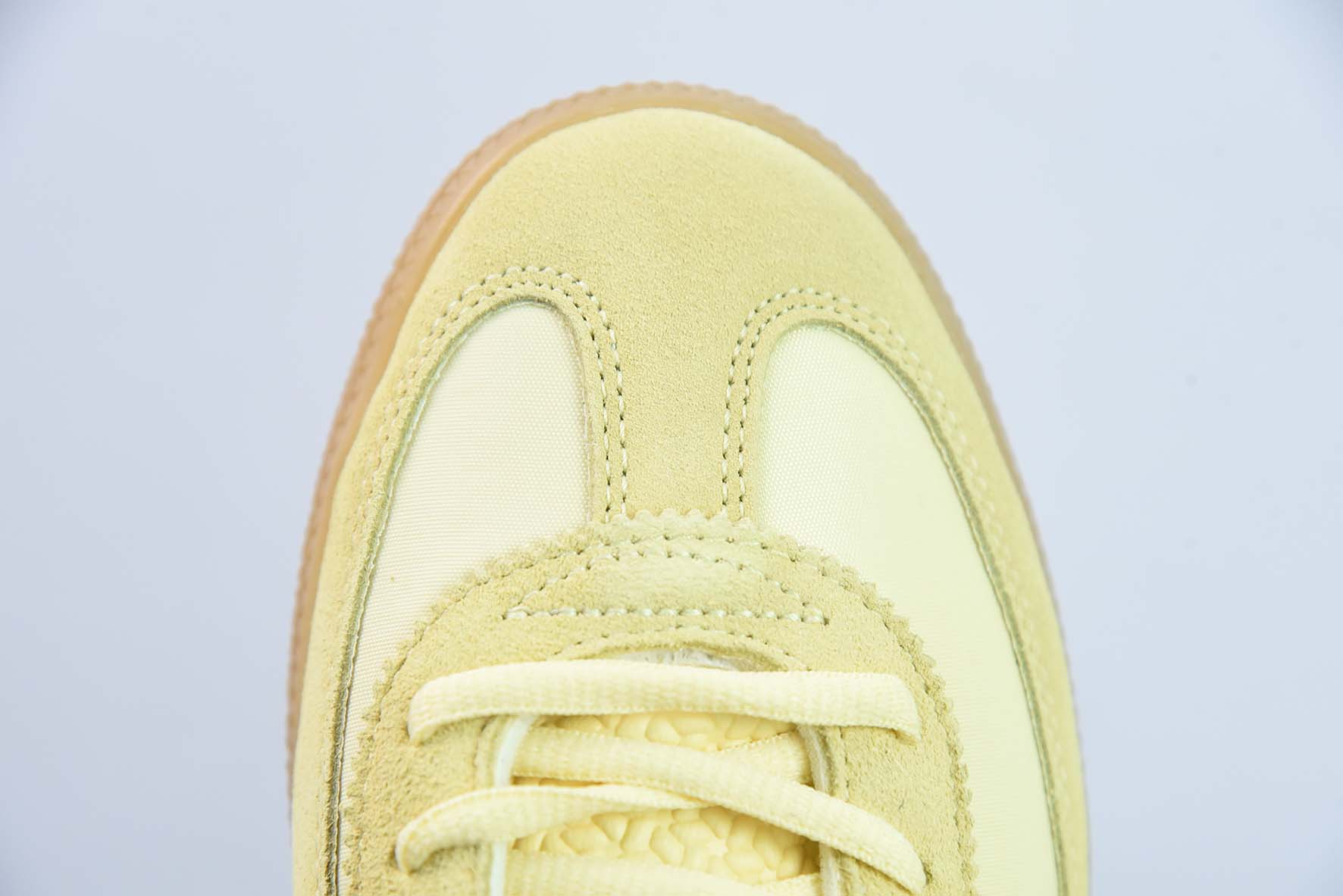 Adidas Handball Spezial 阿迪达斯经典款 复古休闲板鞋 货号:GY7407