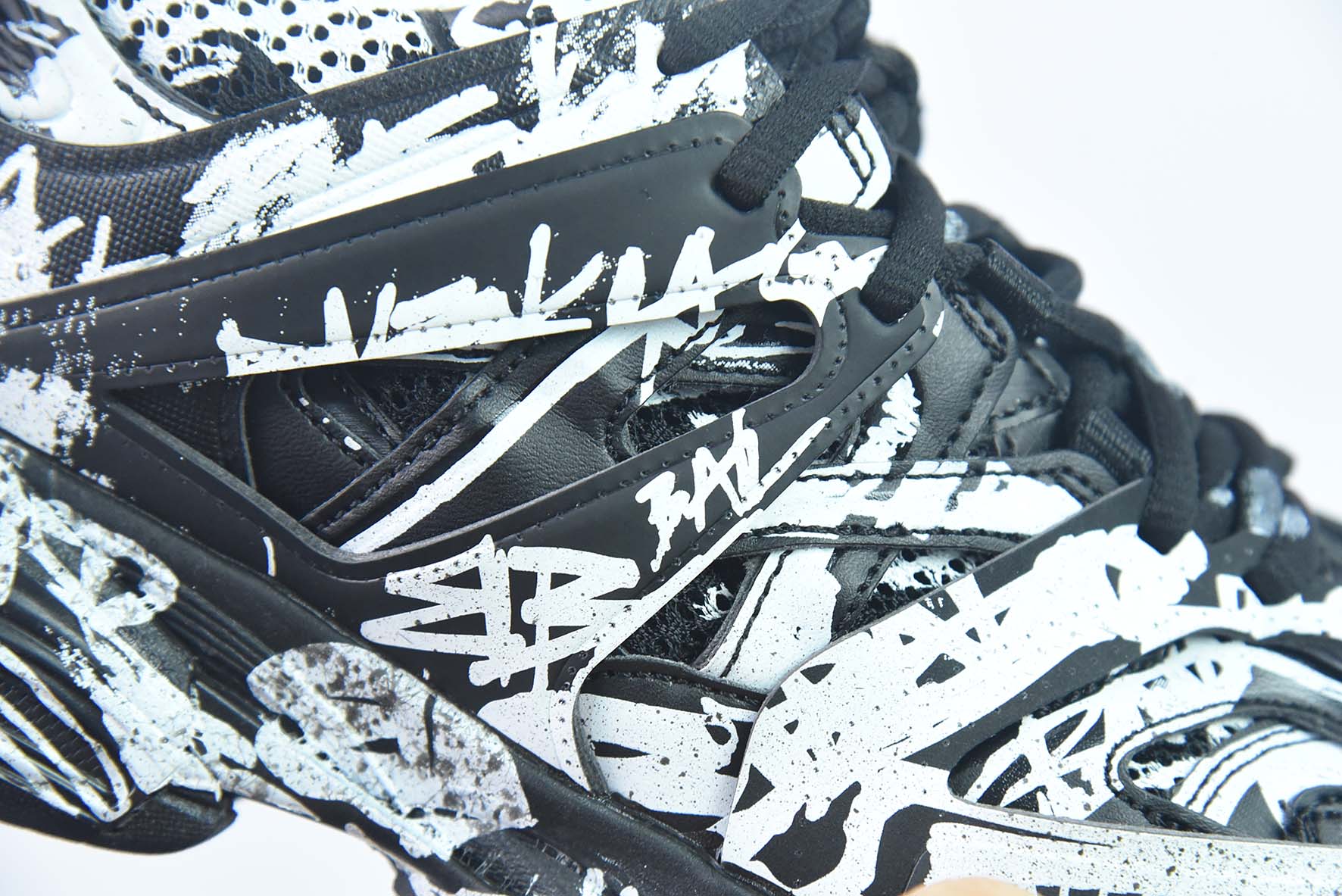 BALENCIAGA Track Mule Clear Sole Sneakers 3.0 纯原版本 无灯 涂鸦黑白运动鞋