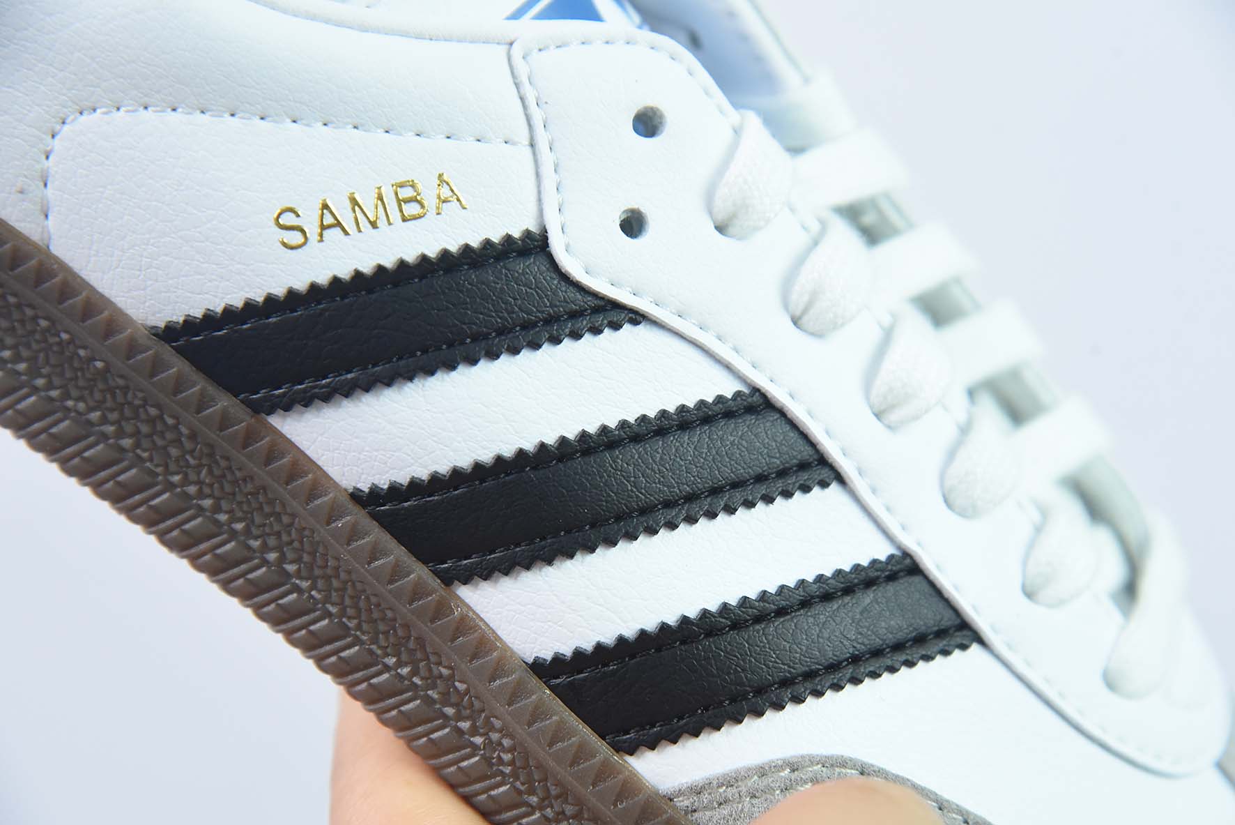 AD Original Samba OG 复古经典轻便板鞋 货号:H01877