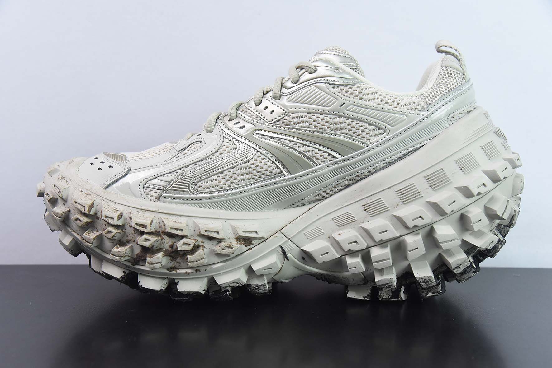 BALENCIAGA Defender Rubber Platform Sneakers卫士系列低帮坦克巴黎世家轮胎做旧 脏脏鞋