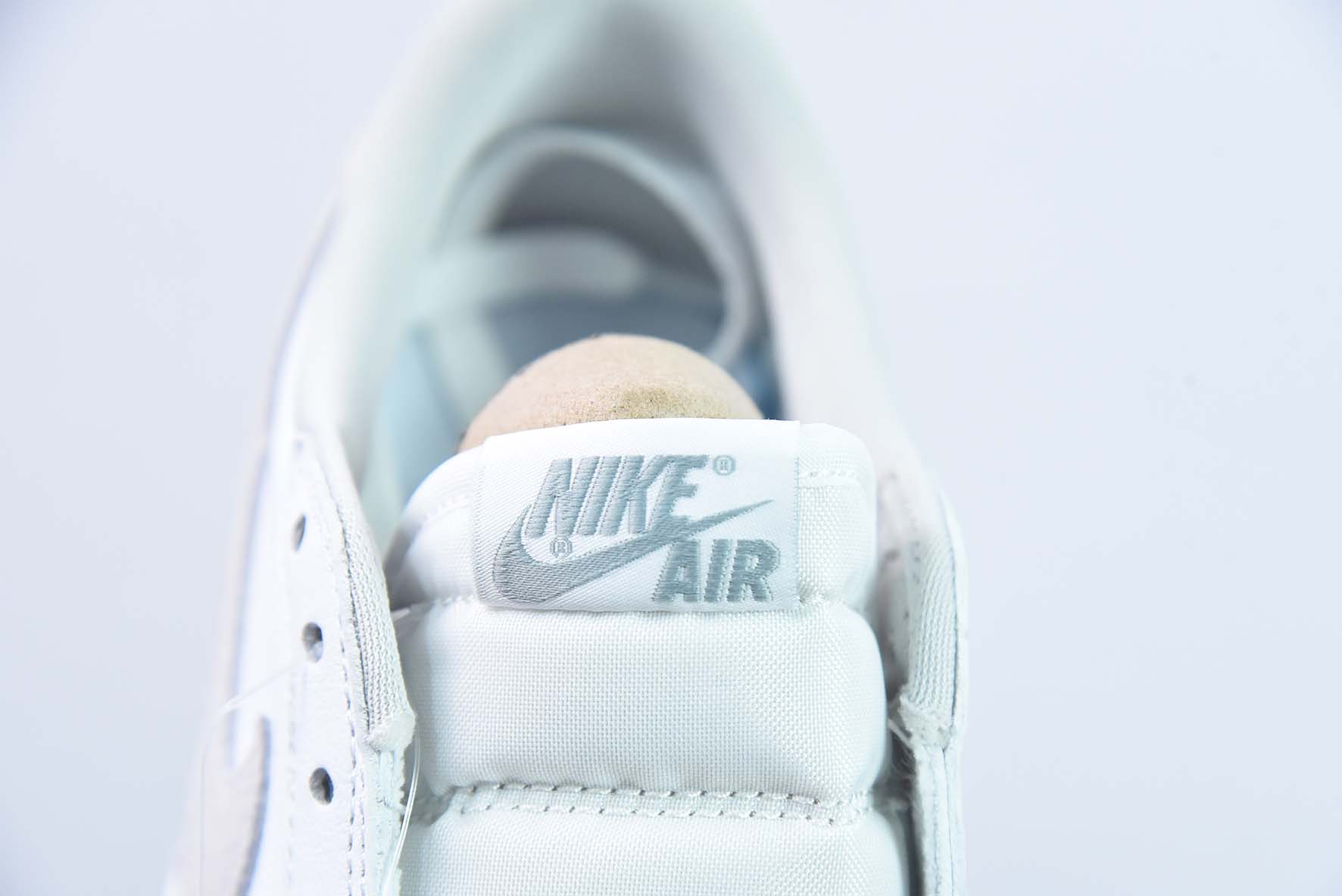Air Jordan 1 Low OG Neutral Grey 灰白 乔1 AJ1 低帮 货号：CZ0790-100