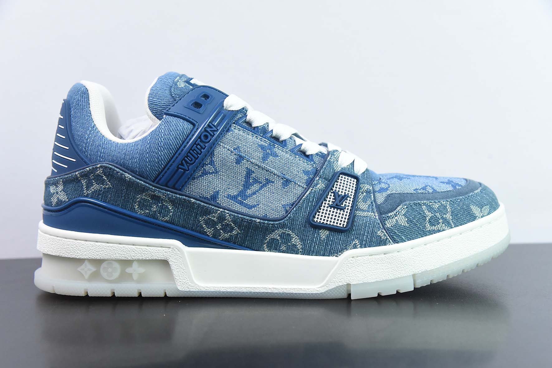 LV/路易威登    驴家 LV Trainer运动鞋
