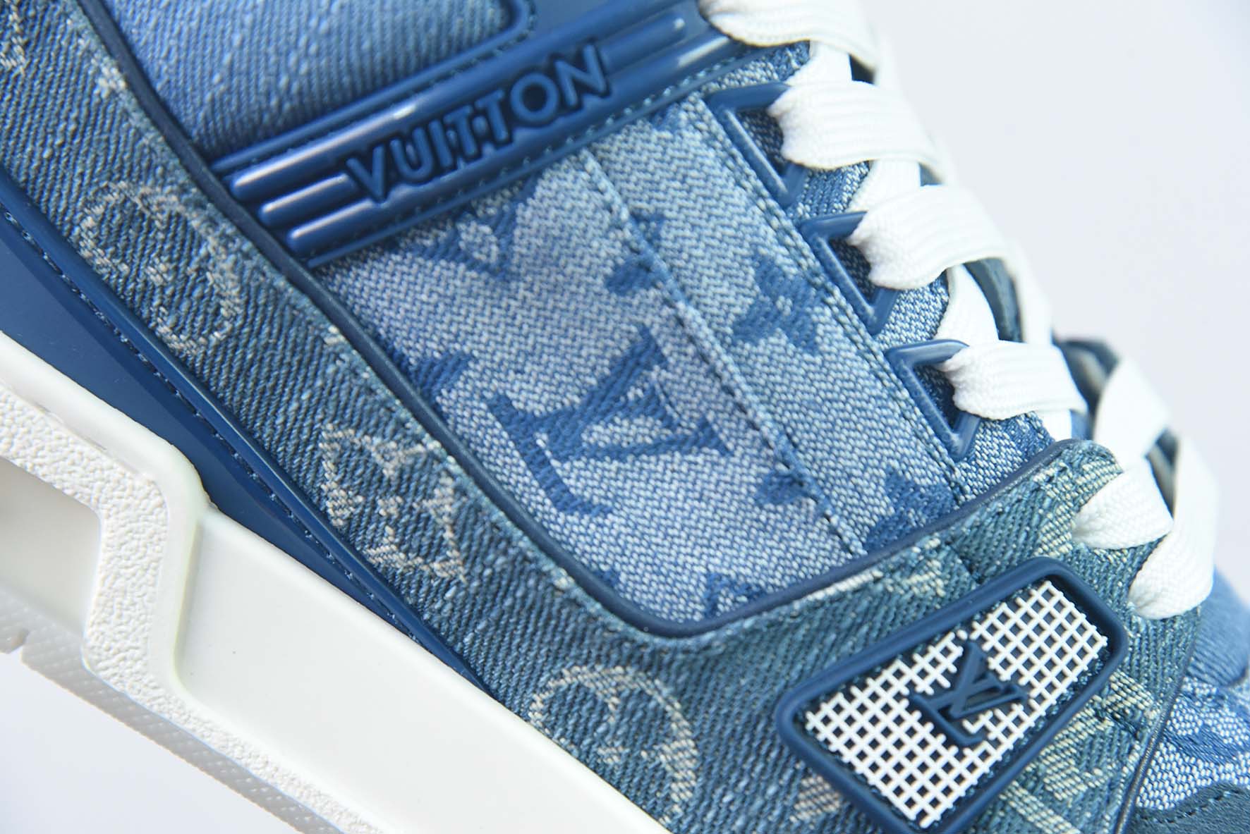 LV/路易威登    驴家 LV Trainer运动鞋
