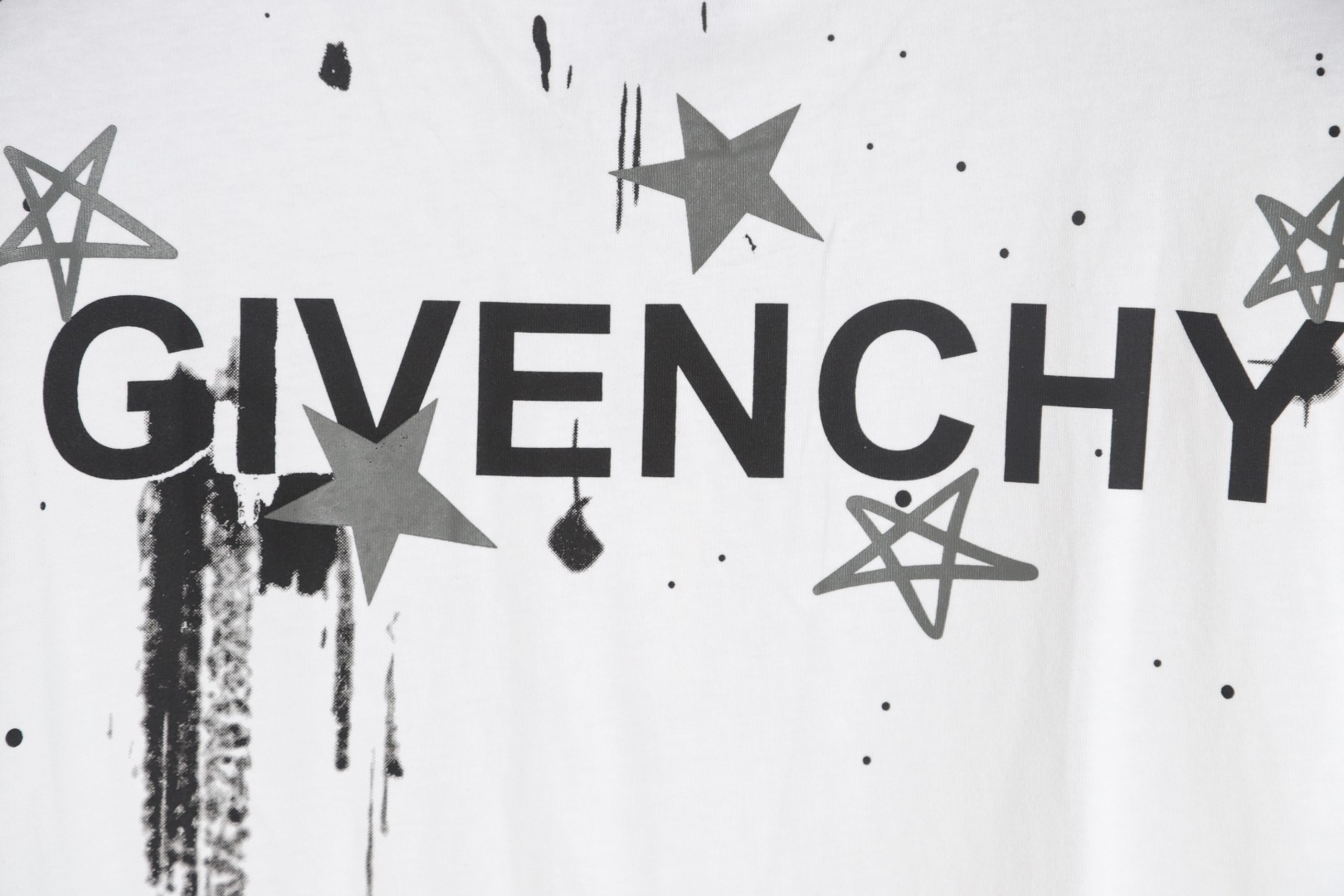 GIVENCHY 纪梵希GVC 五角星字母印花短袖