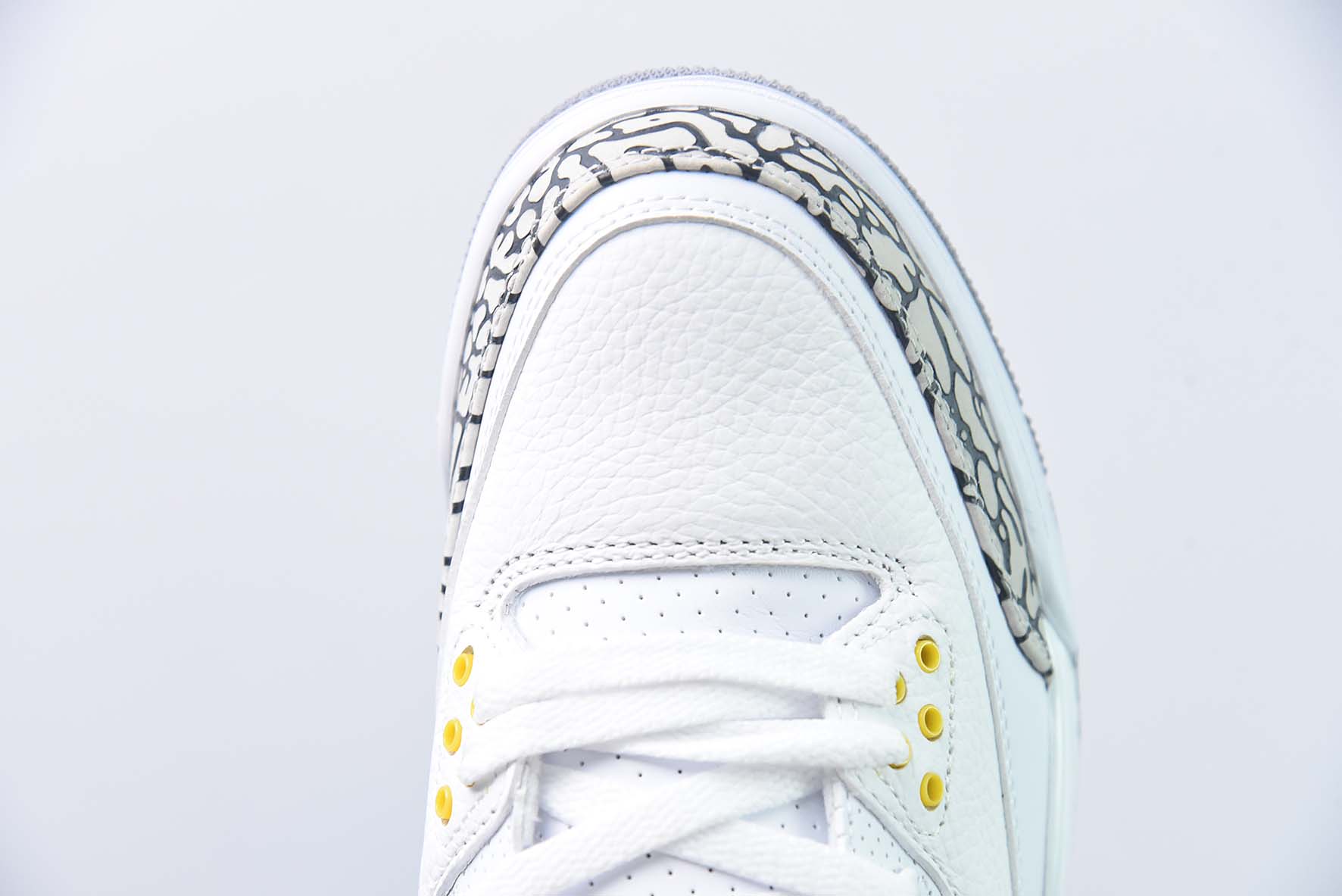 Air Jordan 3 Retro "Laser Orange" AJ3 乔3激光橙 头层 CK9246-108