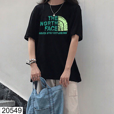 【💰18→潮牌纯棉短袖】贸易出口款,200克精梳棉面料,夏季上身超舒适,原包装吊牌 稳定72小时内物流(可接一件来图定做,批发价格超低)有量选手可以来谈价格可低!!!
THENORTHFACE北面情侣款短袖T恤半袖体恤 20549
双纱加厚重磅面料 手感厚实 质感很好
面料自然垂度硬挺度效果都很好 情侣BF宽松oversize版型
面料:260g克重/100%棉
尺码:M / L / XL
胸围 肩宽 袖长 衣长
M 52 51 21 69
L 54 53 21 71
XL 56 55 21 73
