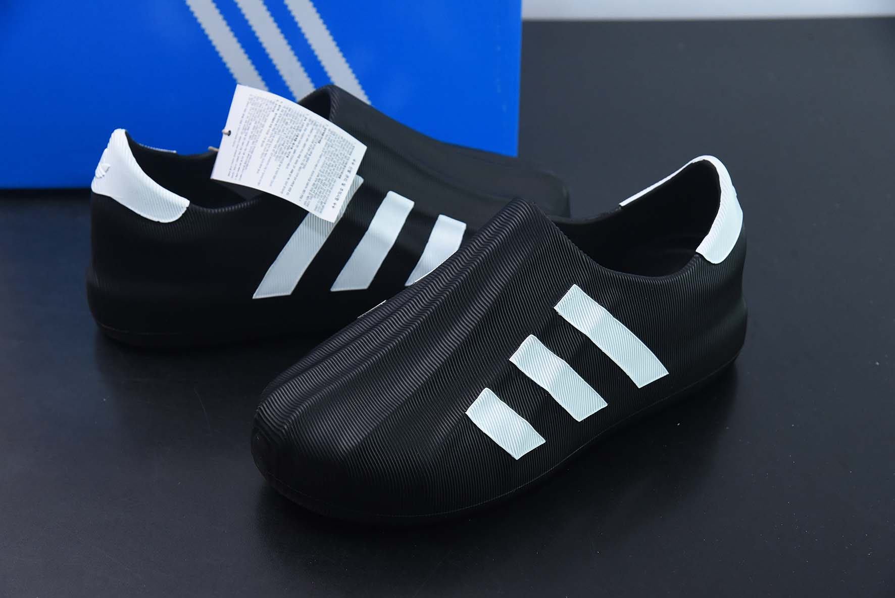 AD adiFOM Superstar 贝壳头版一脚蹬系列休闲运动鸭掌鞋 黑色 货号:HQ8752