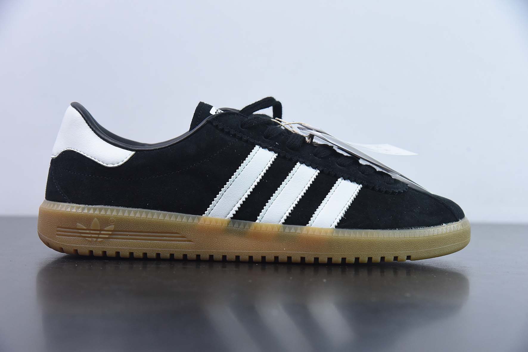 Adidas QAJW11929136 Adidas Originals Bermuda zapatillas de skate bajas de gamuza, antideslizantes, resistentes al desga…