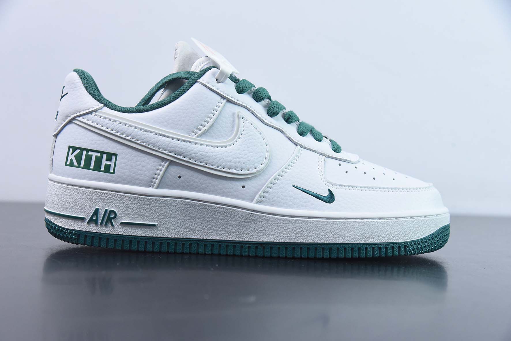 DAS39464137 Nike Air Force 1 Low Kith联名 空军一号低帮运动休闲板鞋货号：KT1659-003 尺码：36-45