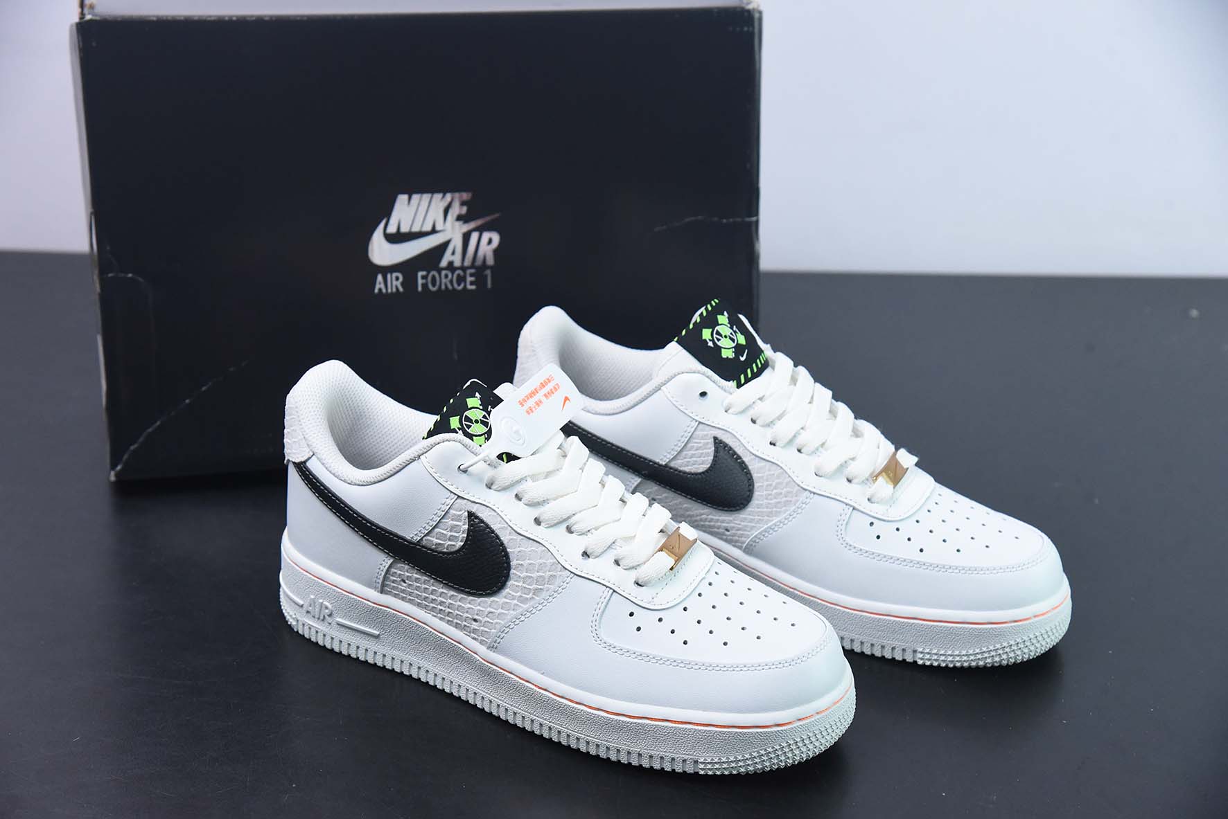 Nike Air Force 1’07 Low"Sail Snakeskin"空军一号“皮革米白蛇纹深灰”货号:FN8892-191